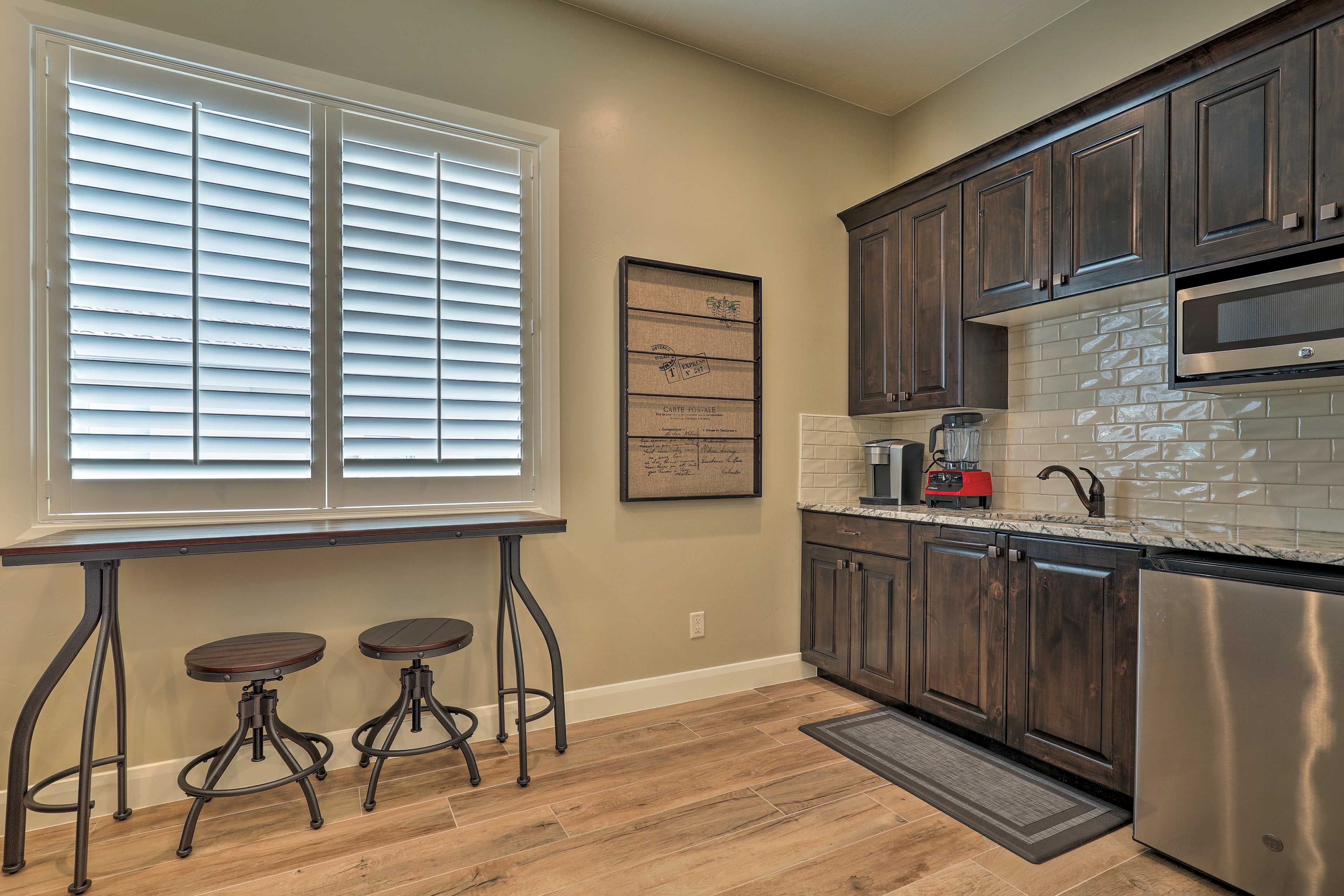 The studio features all the comforts and amenities you'll need.