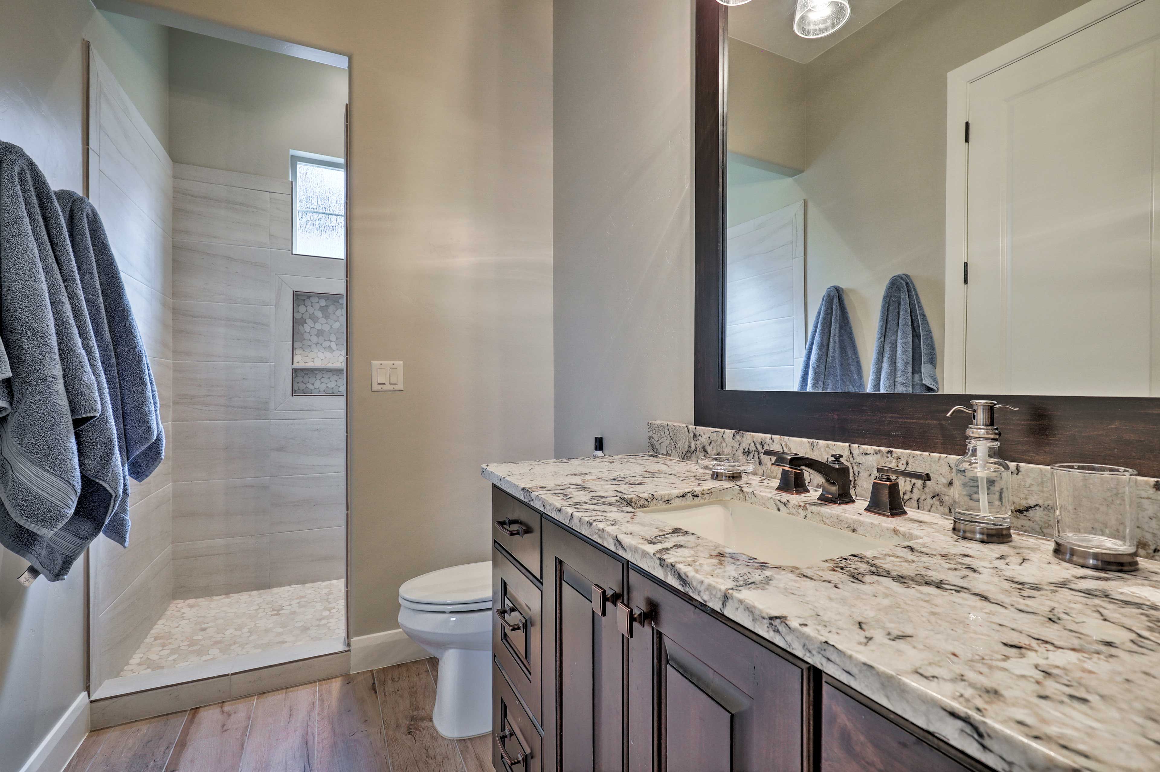 There's plenty of space to get ready for the day.