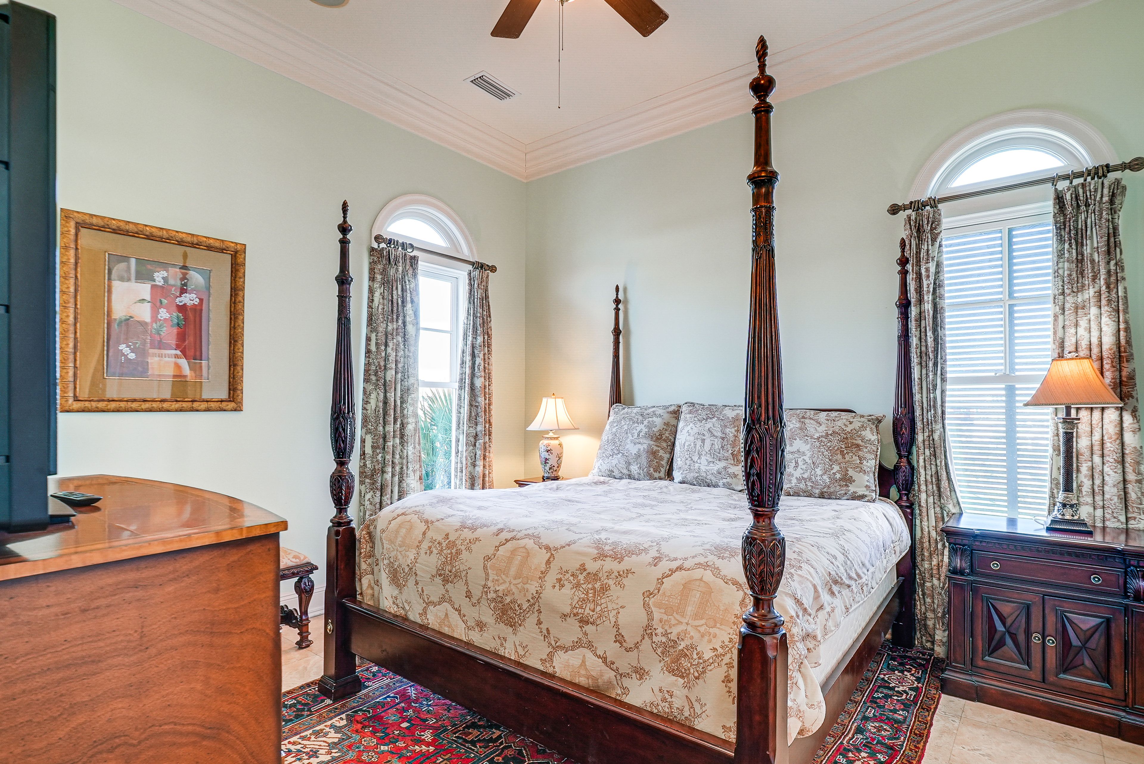 Bedroom 3 | King Bed