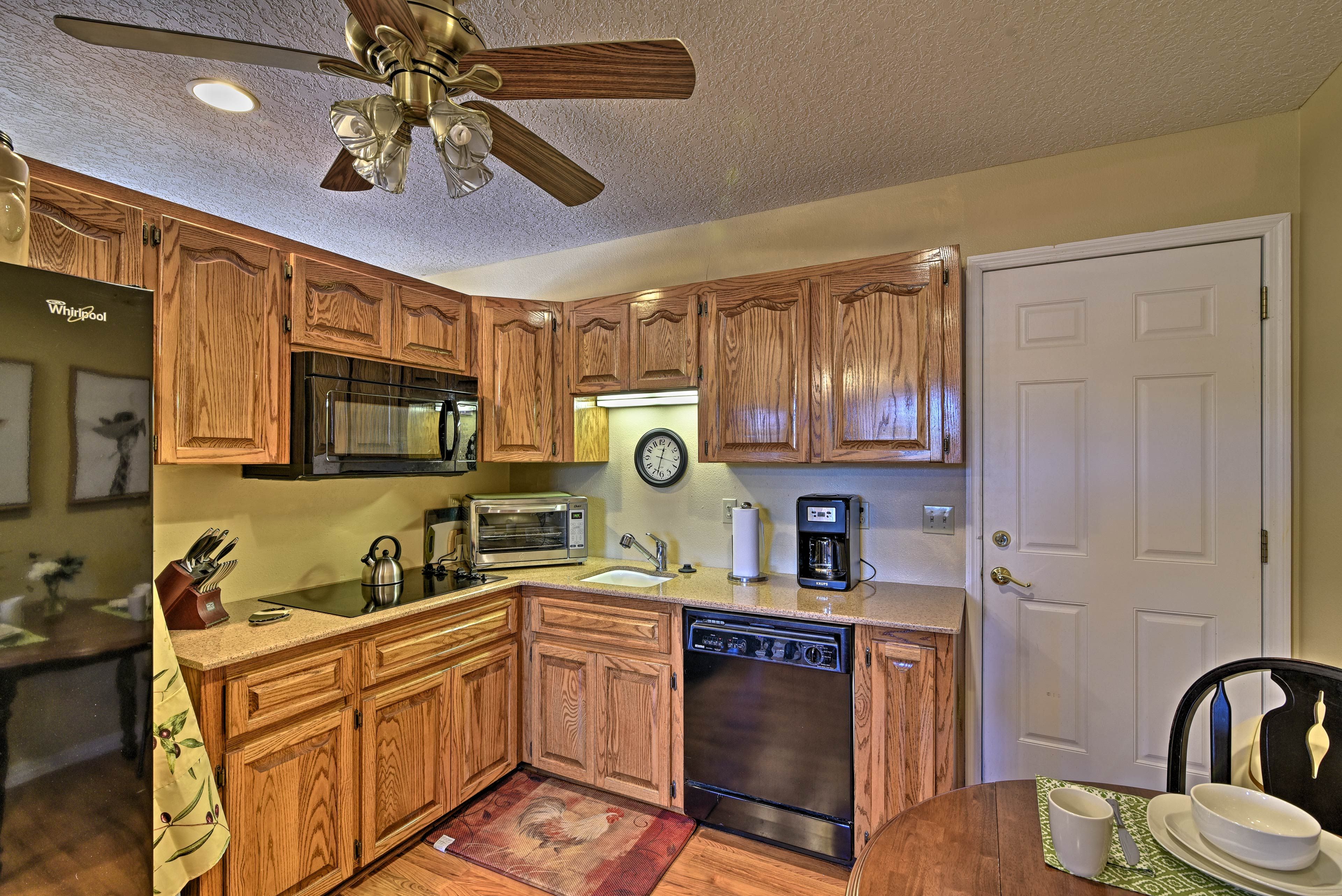 Prepare your favorite meals with the stove-top burners.