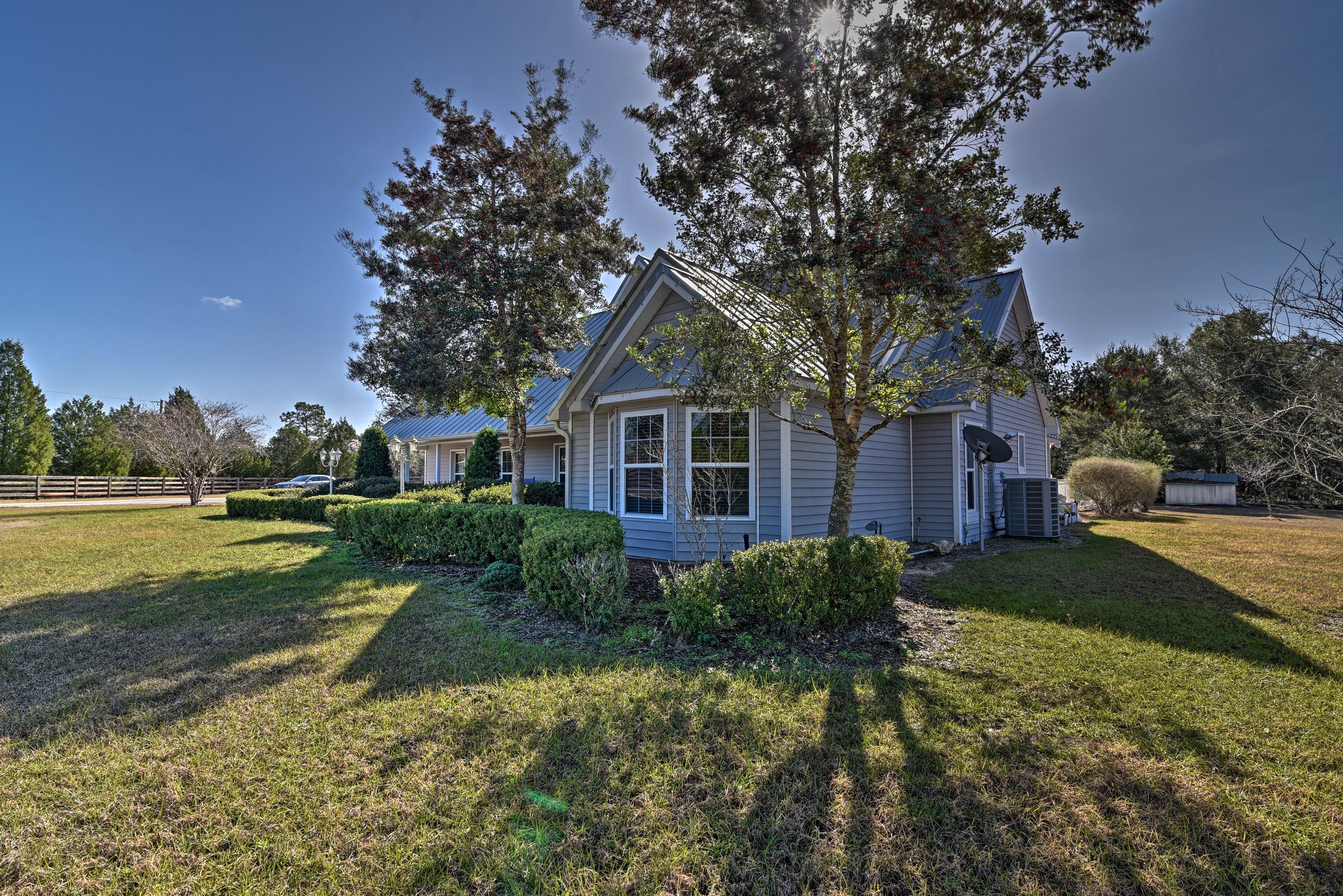 Your Floral City home-away-from-home awaits!