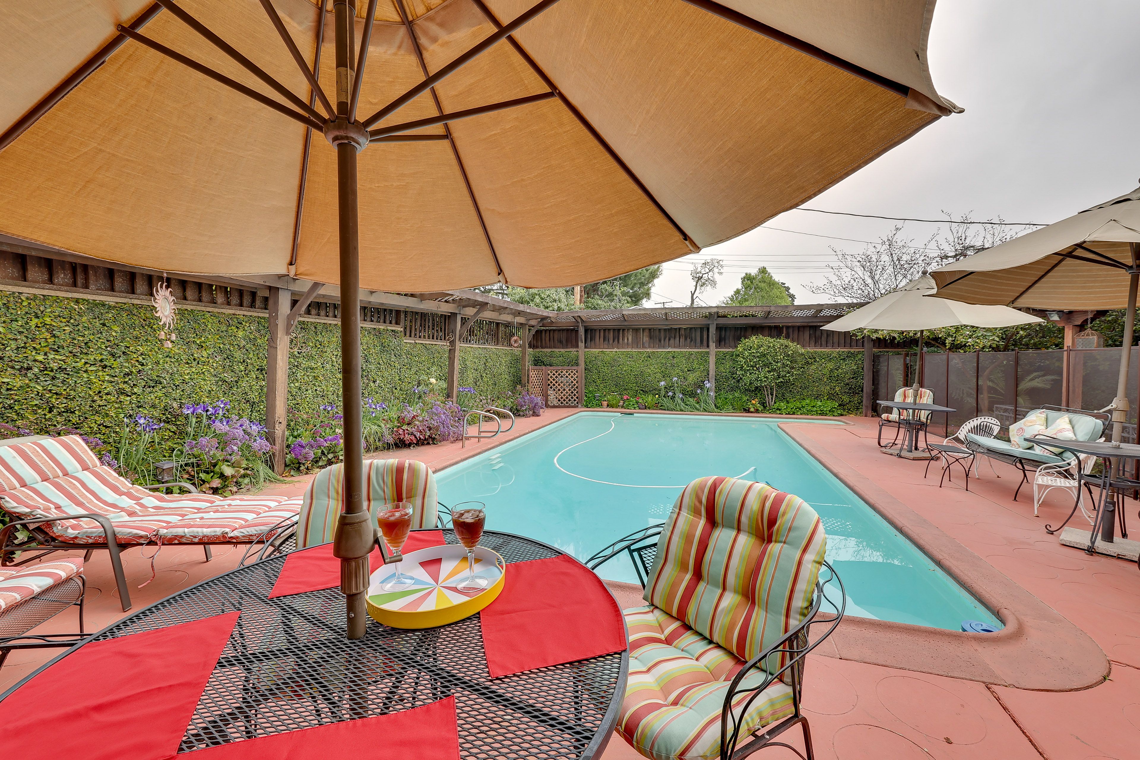 Ontario Vacation Rental | 3BR | 2BA | 2,460 Sq Ft | 3 Steps to Enter