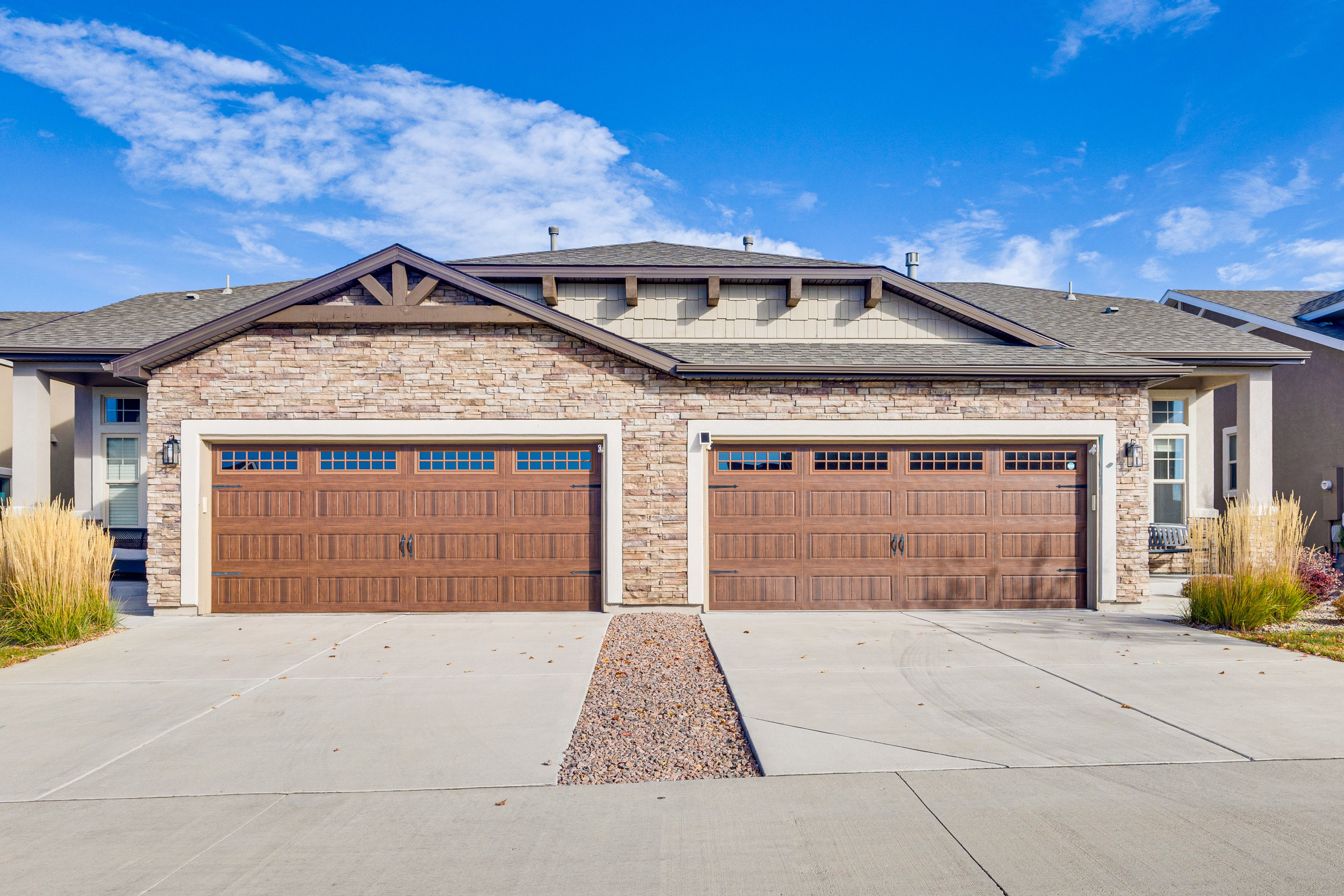Parking | Garage (1 Vehicle) | Driveway (2 Vehicles) | No Street Parking