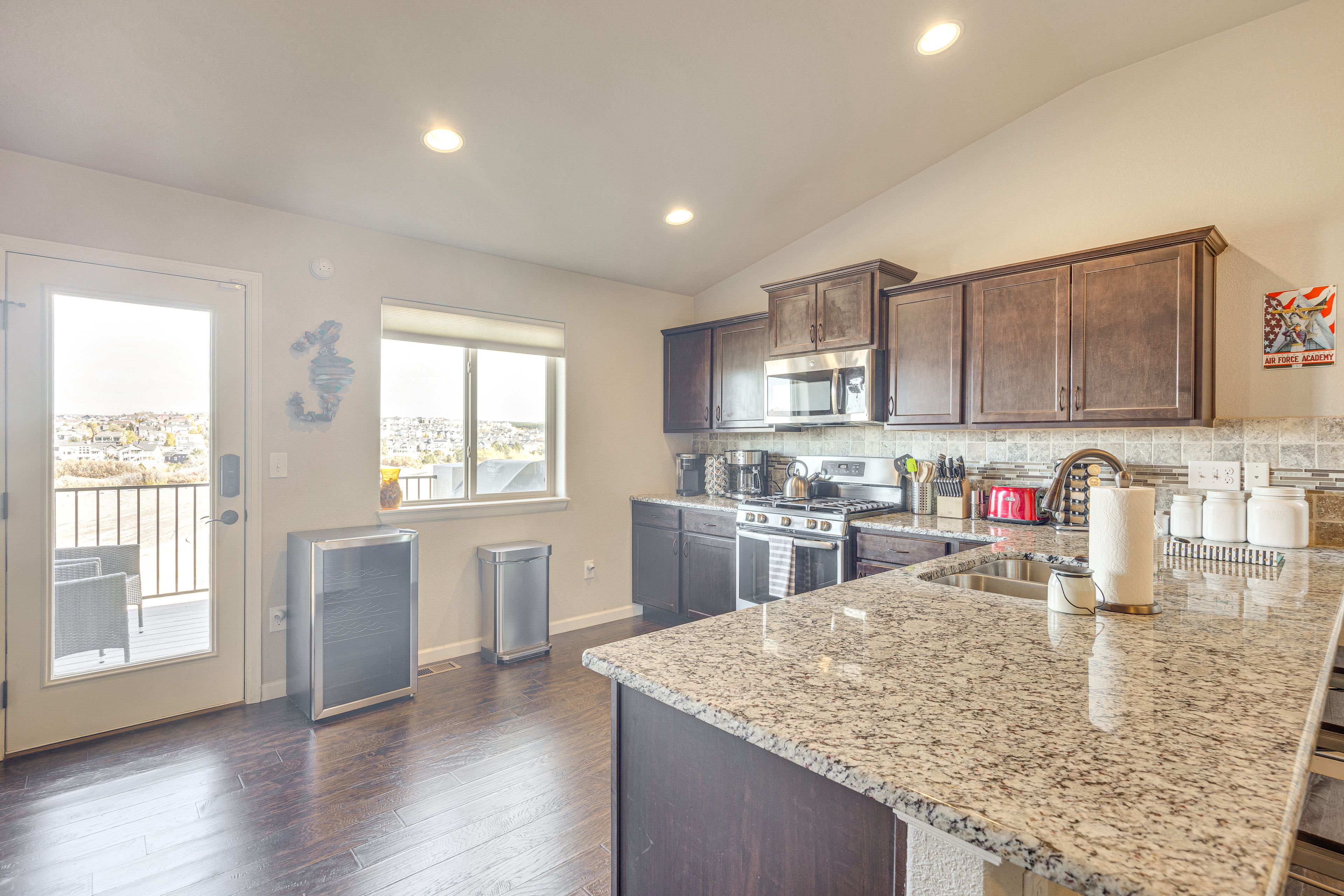 Kitchen | Main Level | Dishwasher | Drip Coffee Maker & Keurig