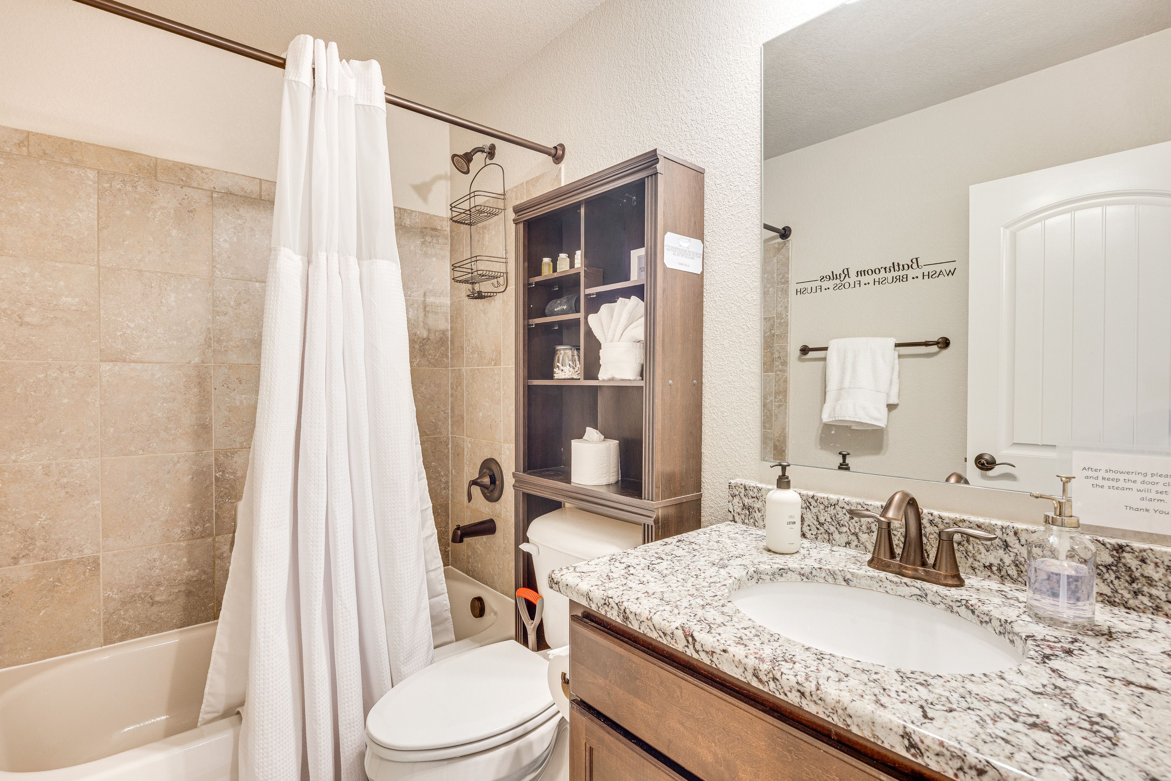 Full Bathroom | Lower Level | Complimentary Toiletries