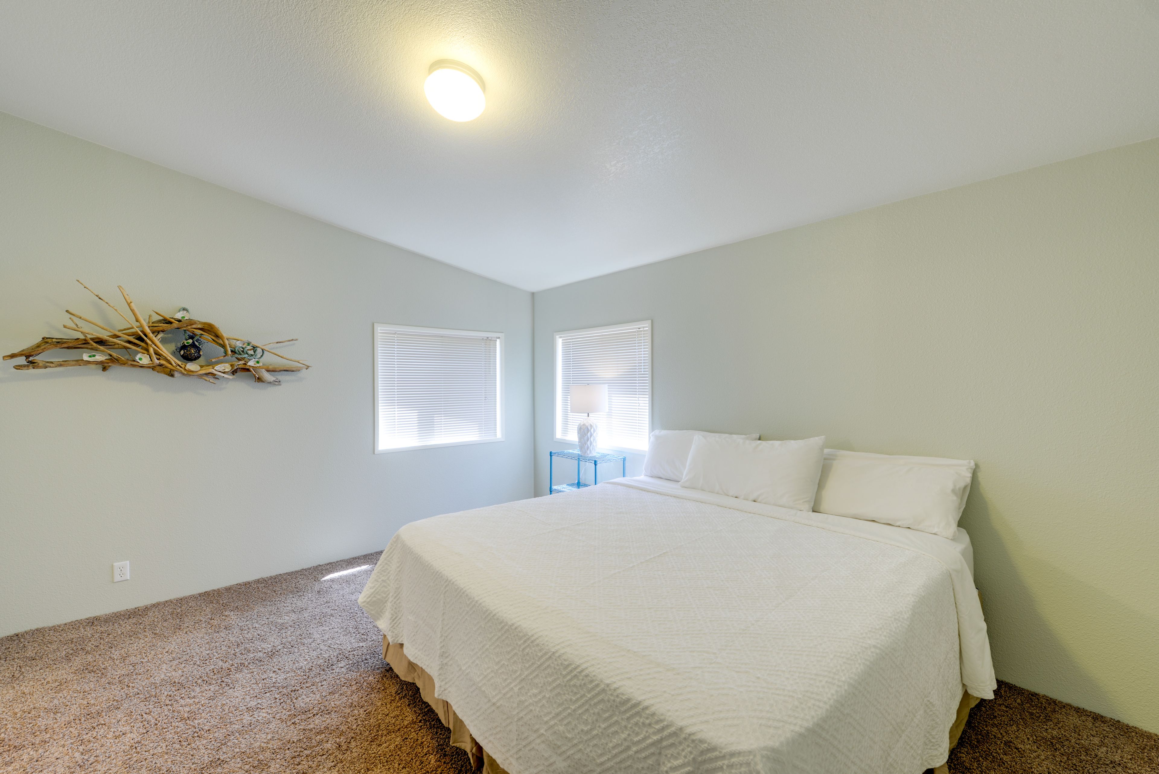 Bedroom 1 | King Bed | En-Suite Bathroom