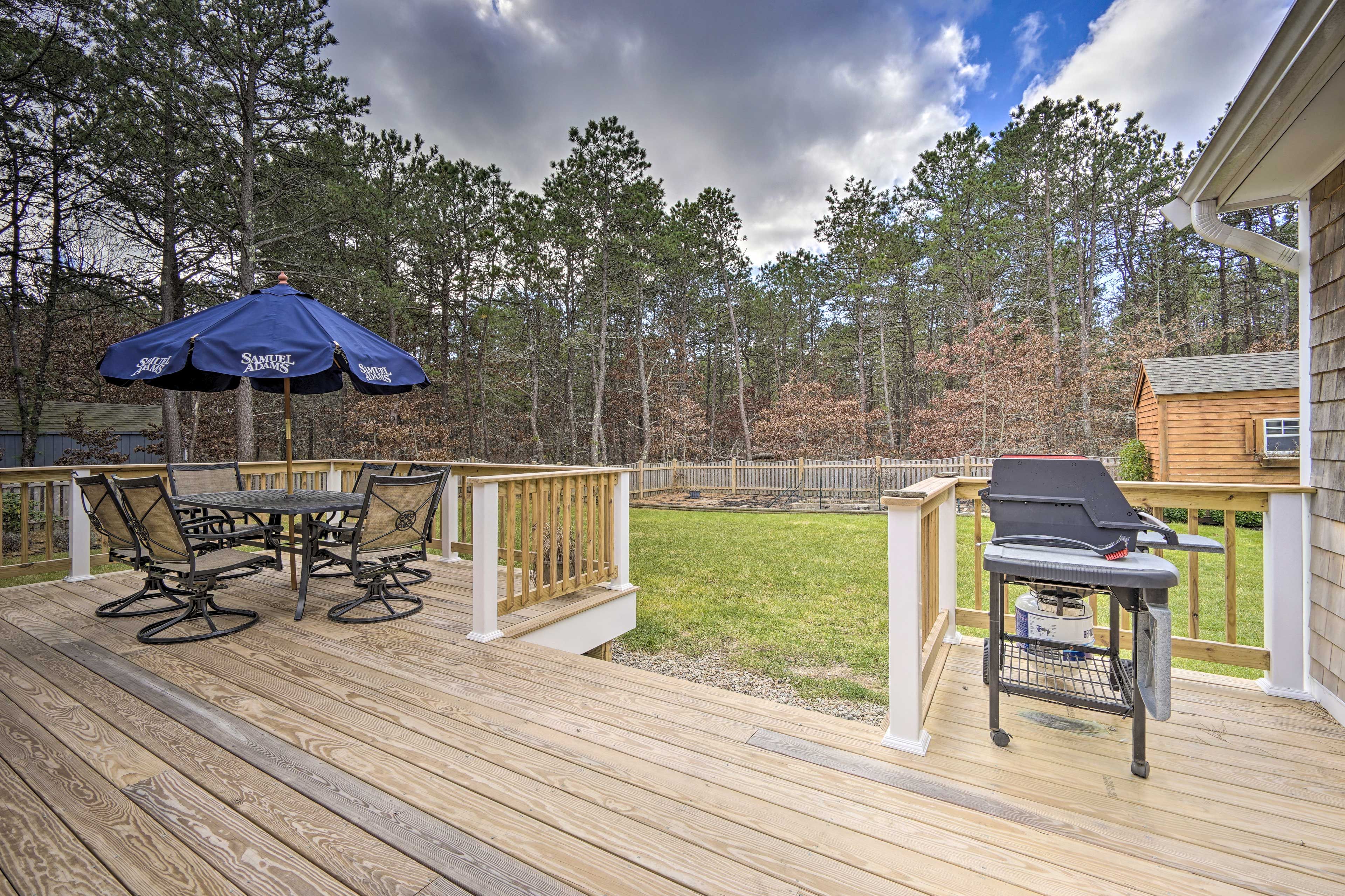 No trip to the coast is complete without a cookout!
