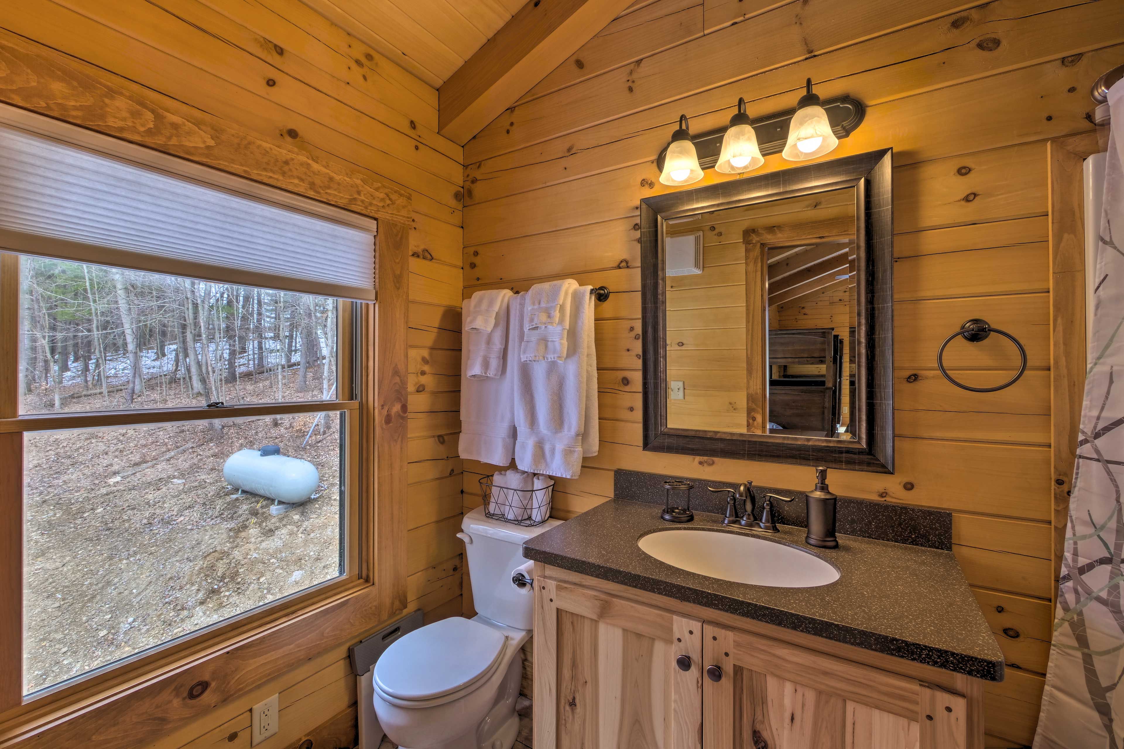 Full Bathroom