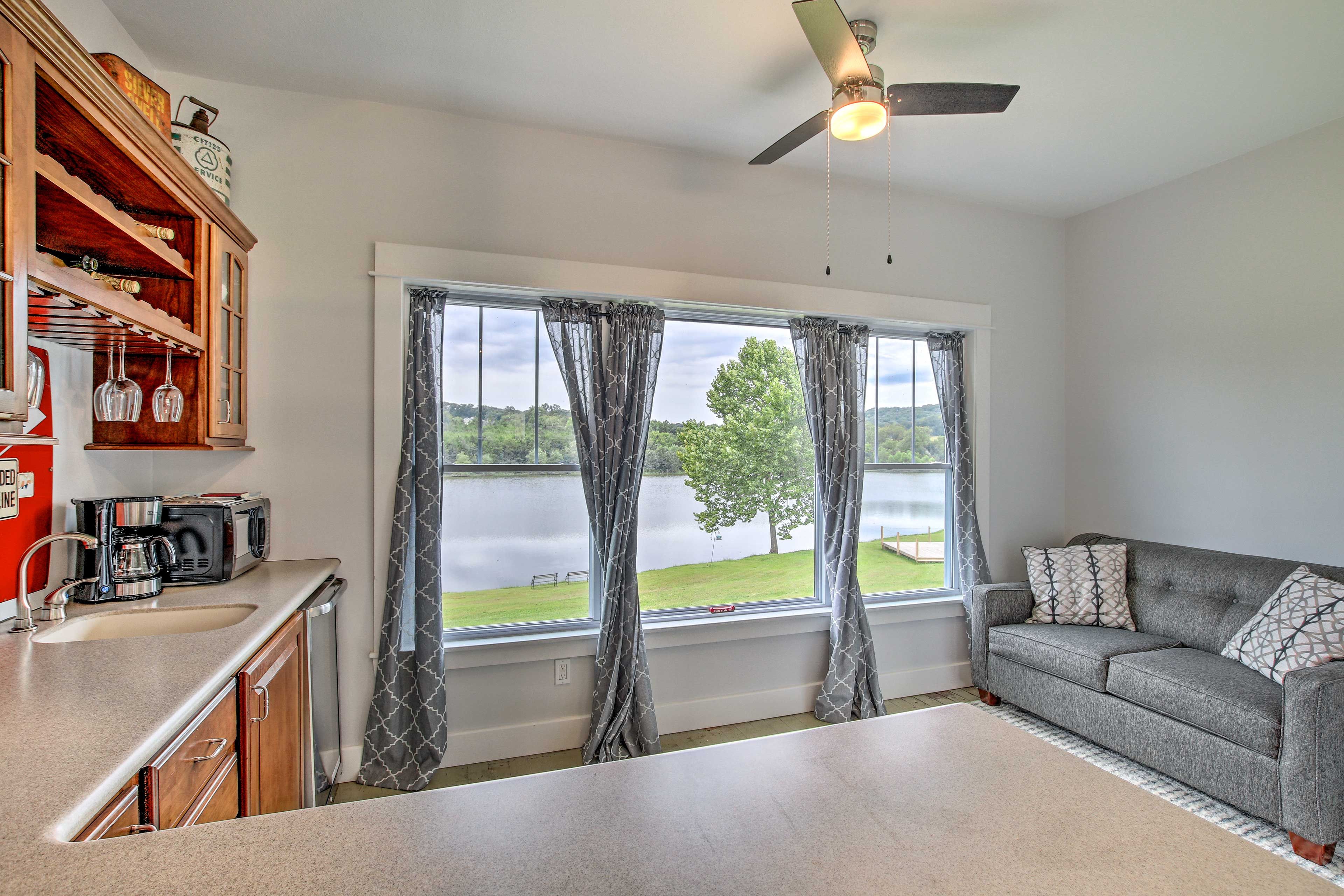 Studio | Twin Sleeper Sofa