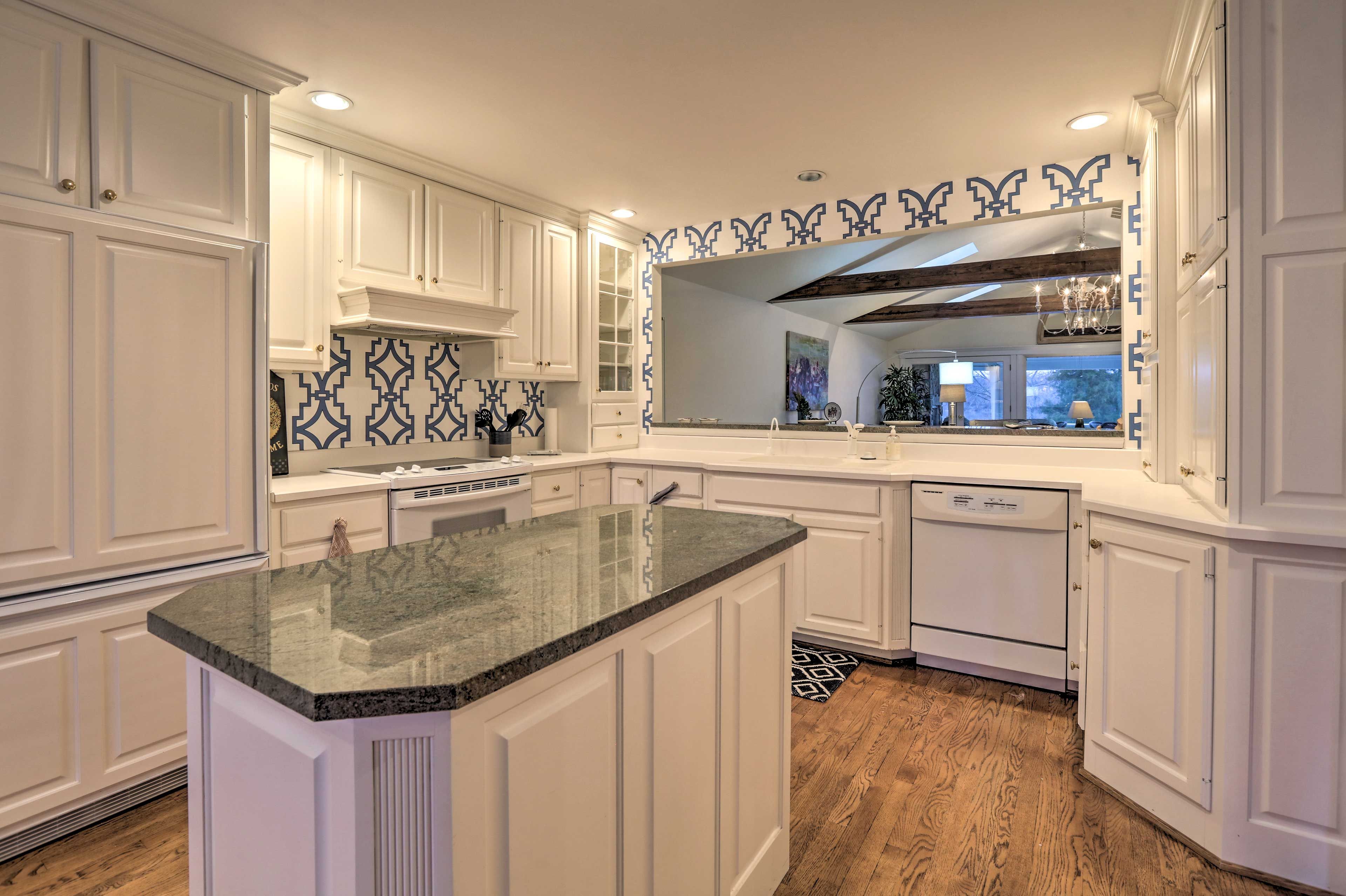 Kitchen | Fully Equipped | Cooking Basics & Spices