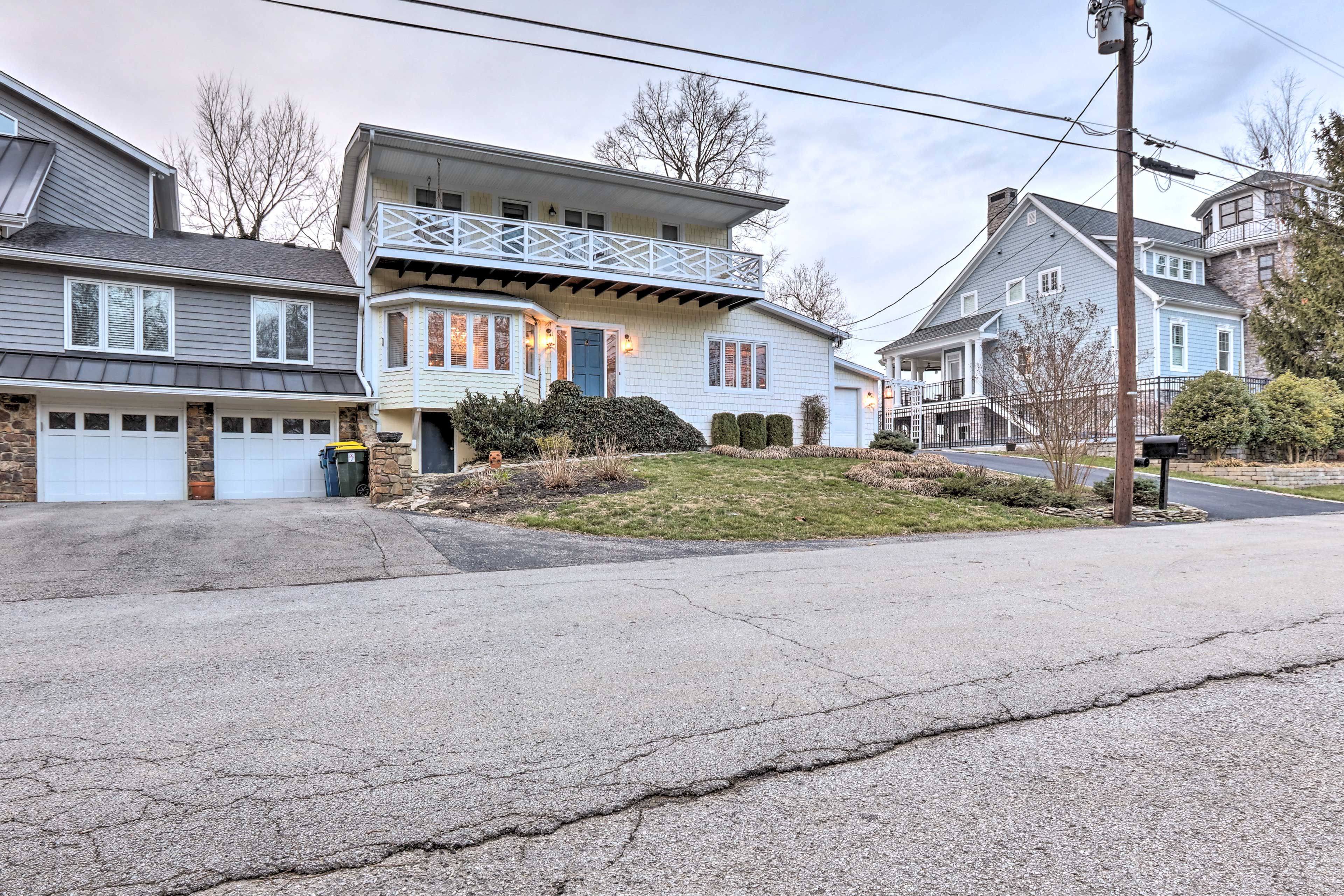 Driveway Parking (2 Vehicles)