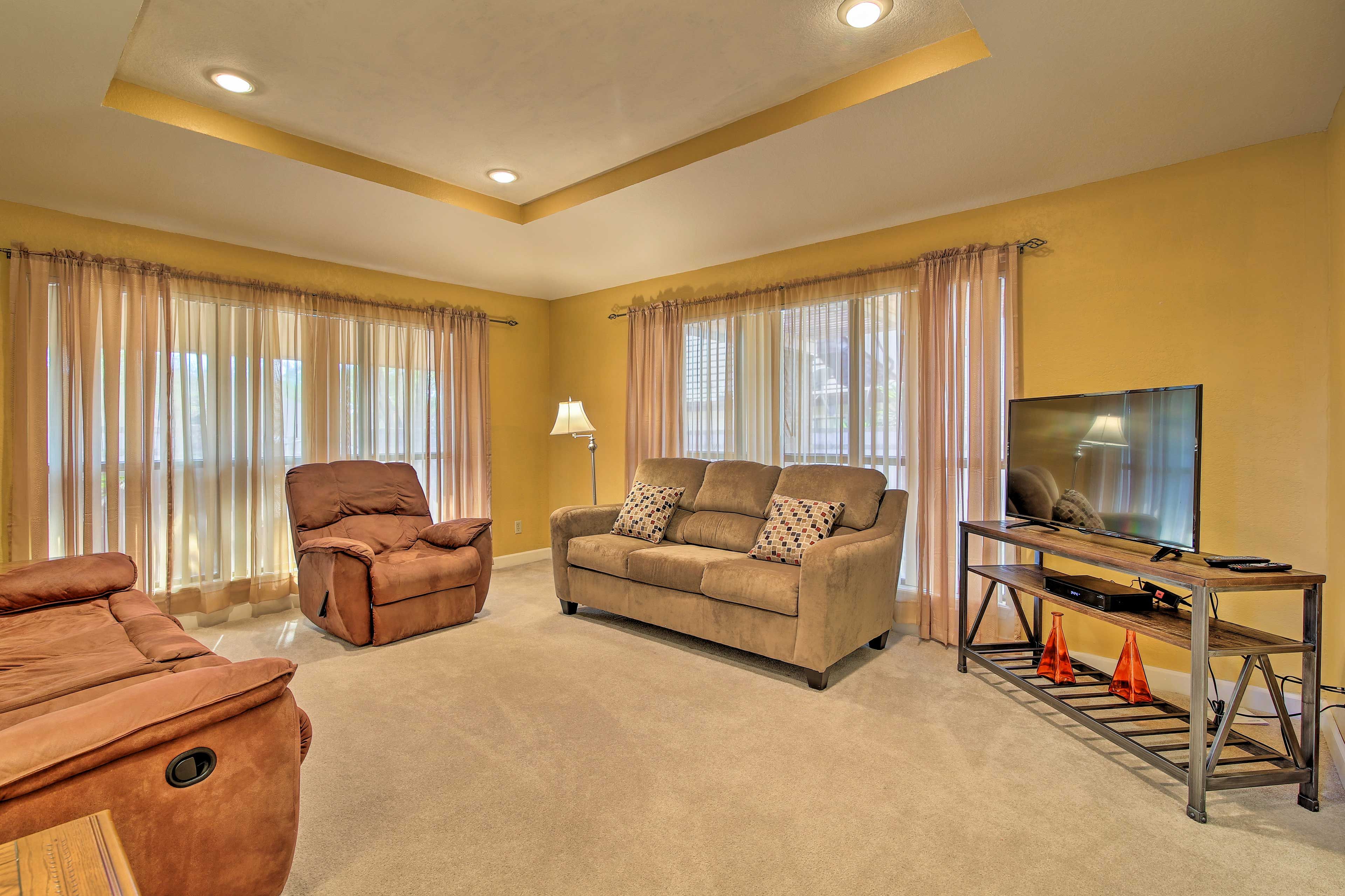 Lounge Area | Queen Sleeper Sofa