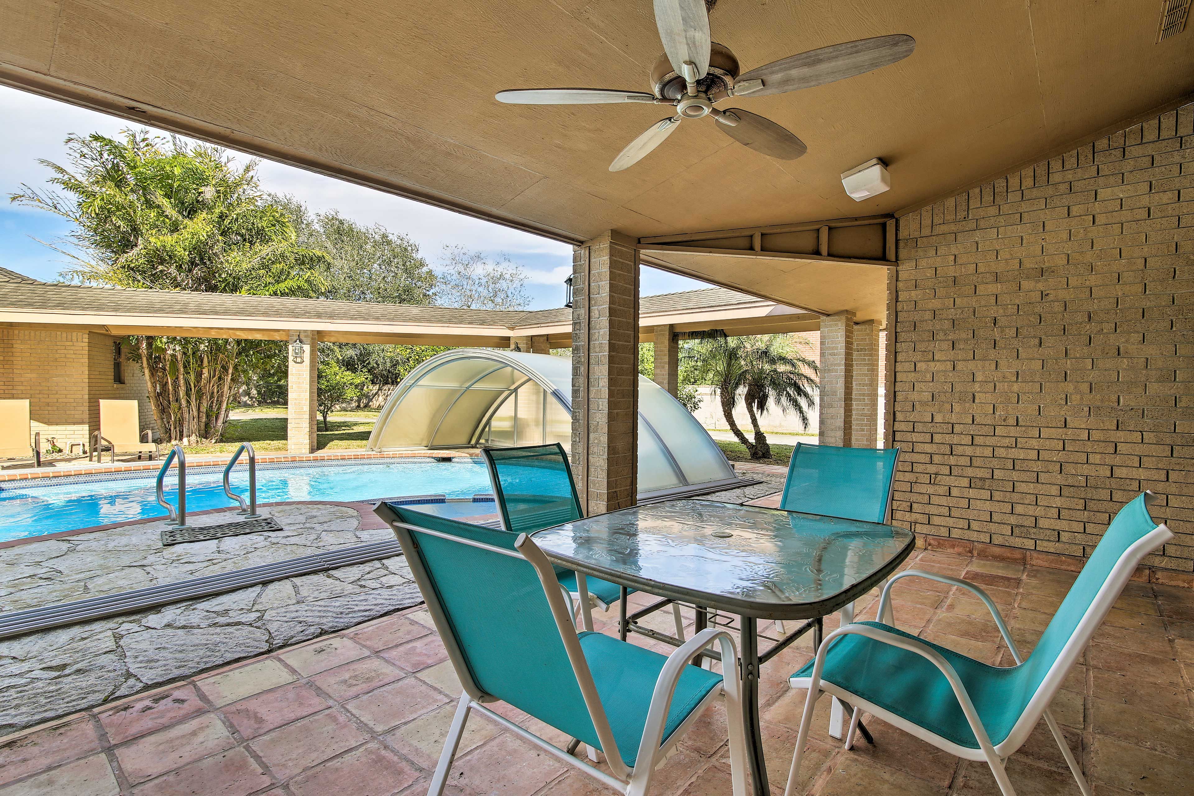 Covered Patio | Outdoor Dining