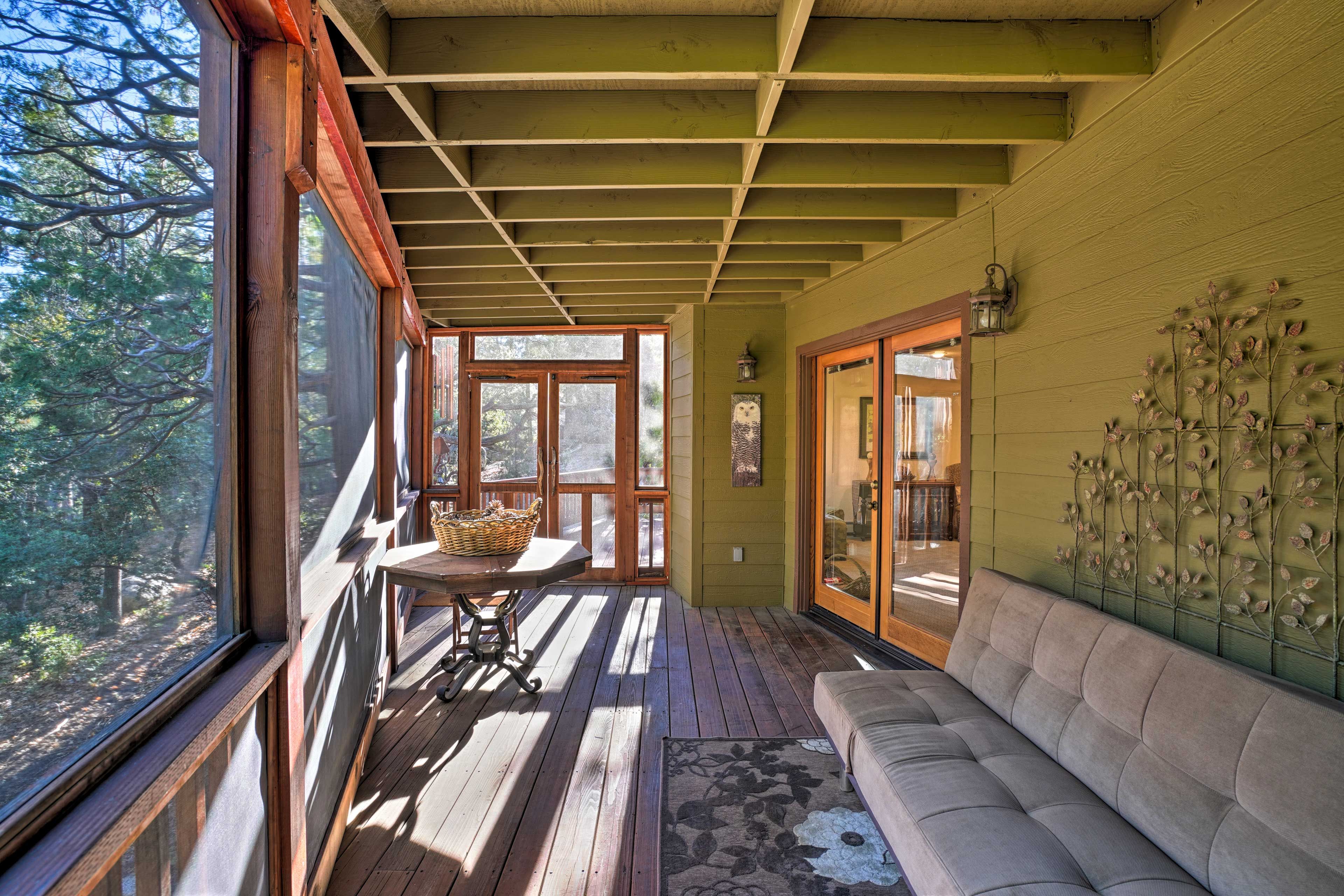 Screened-In Patio