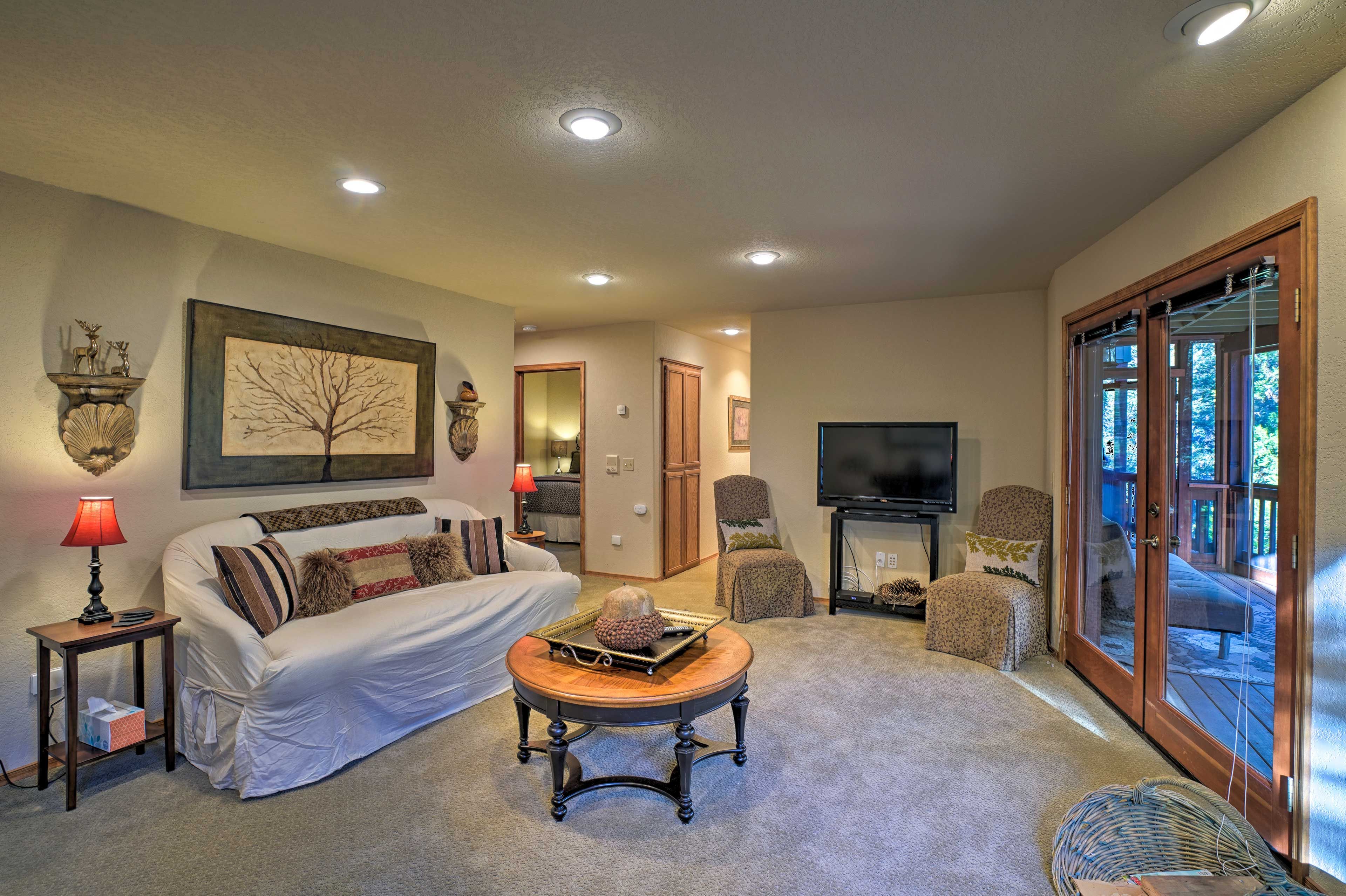 Living Room 3