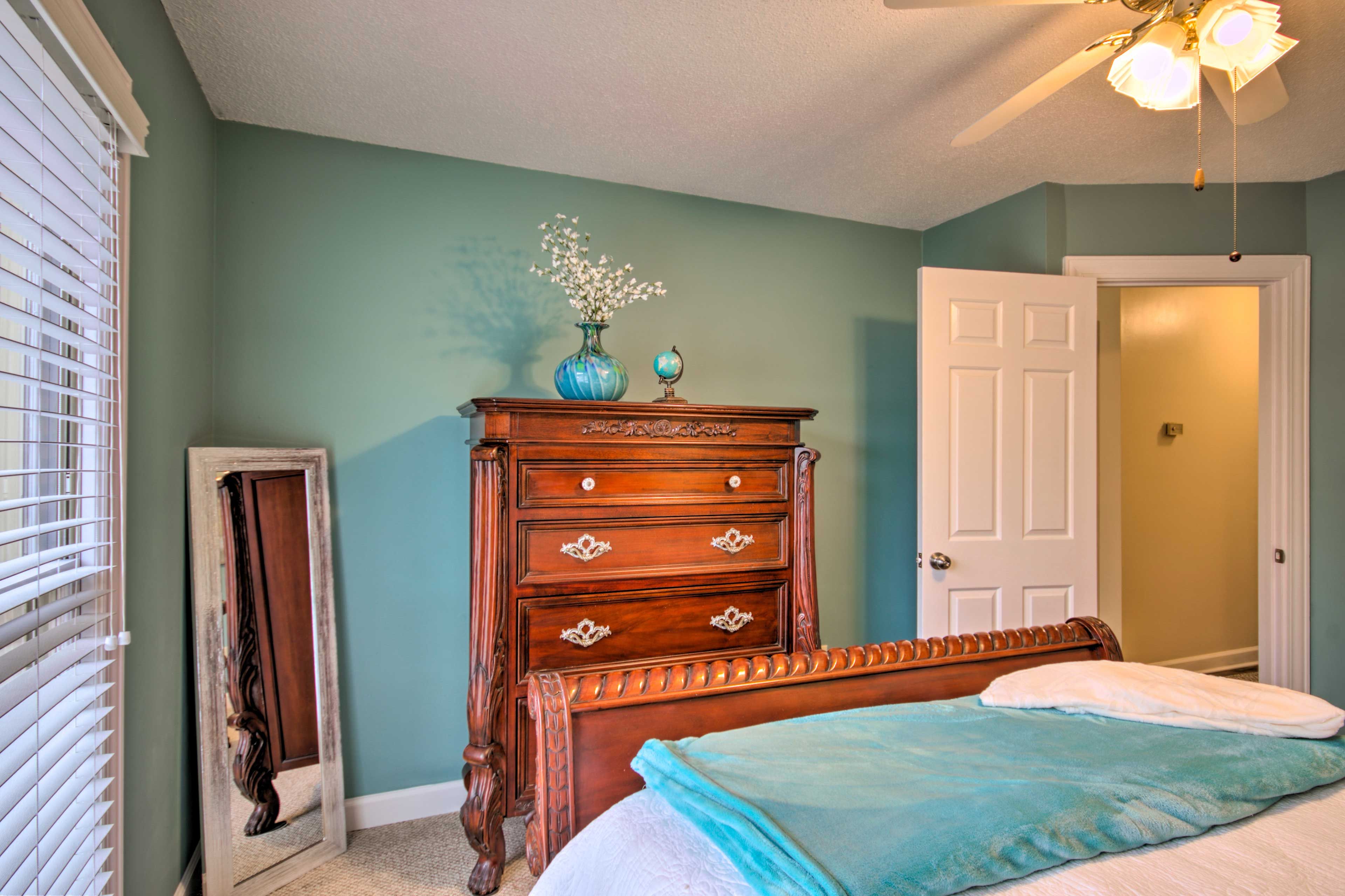 Store your clothes in the dresser.