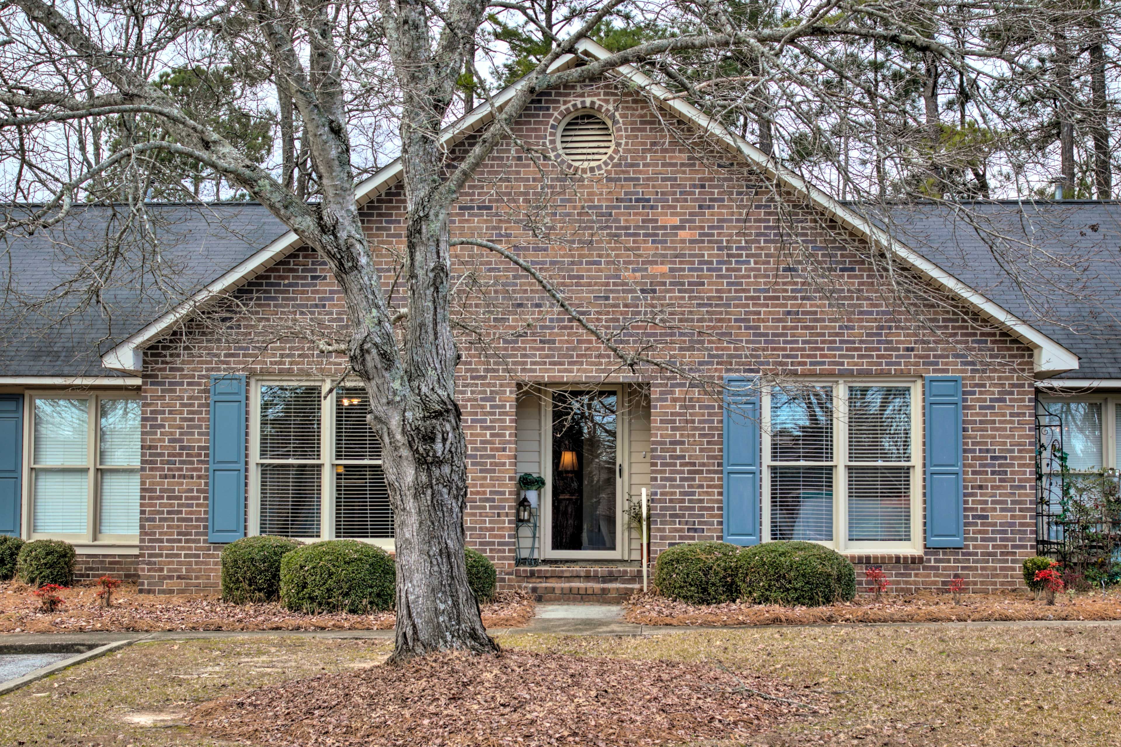 You'll love returning to this cozy condo every day!