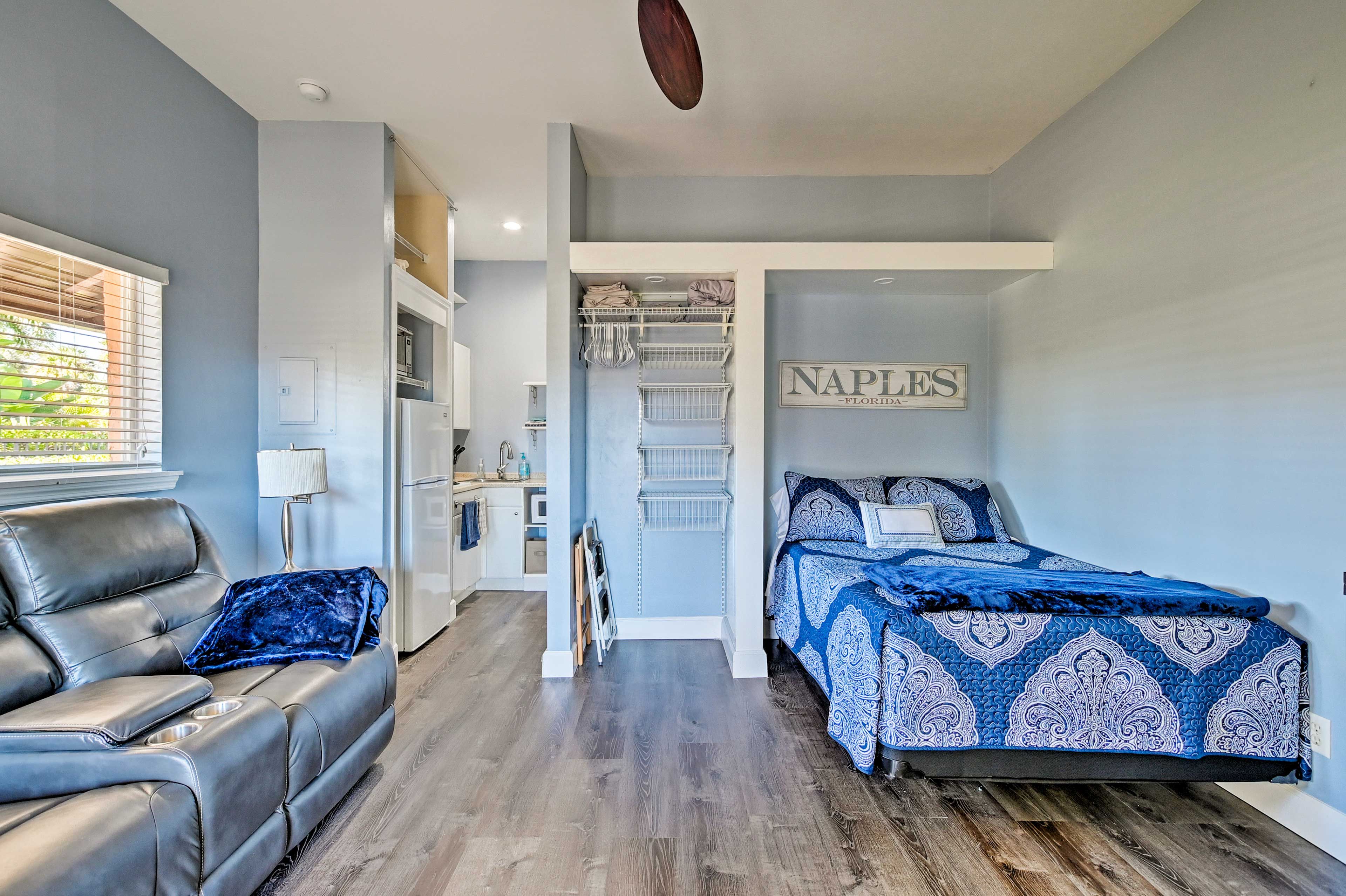 Two guests can comfortably sleep on the queen bed.