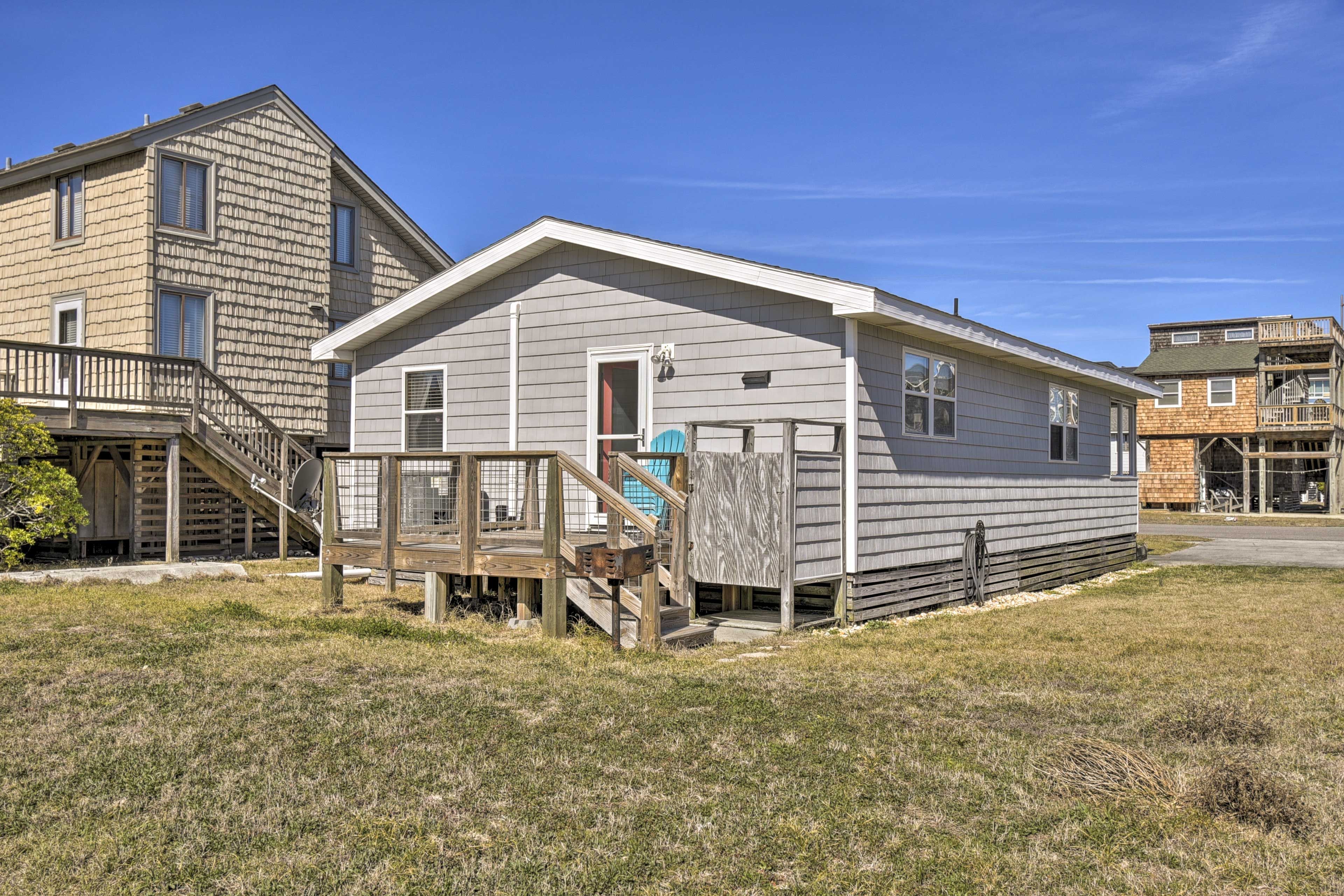 Deck | Private Yard