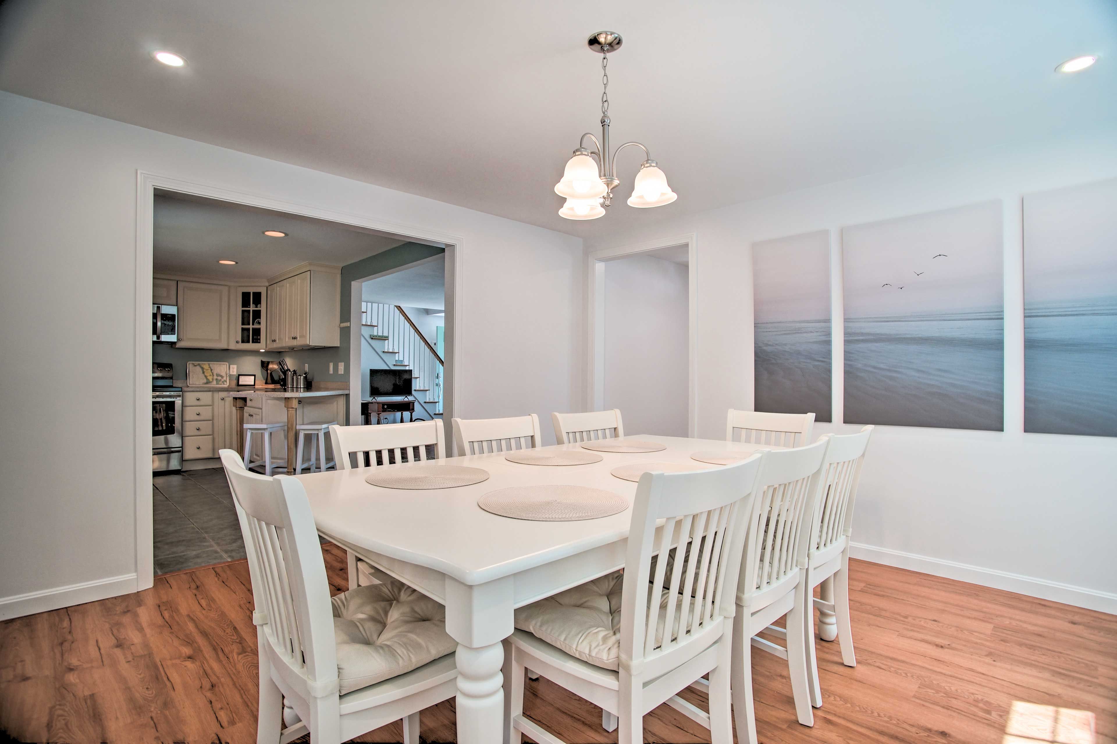 Dining Room | Dishware & Flatware