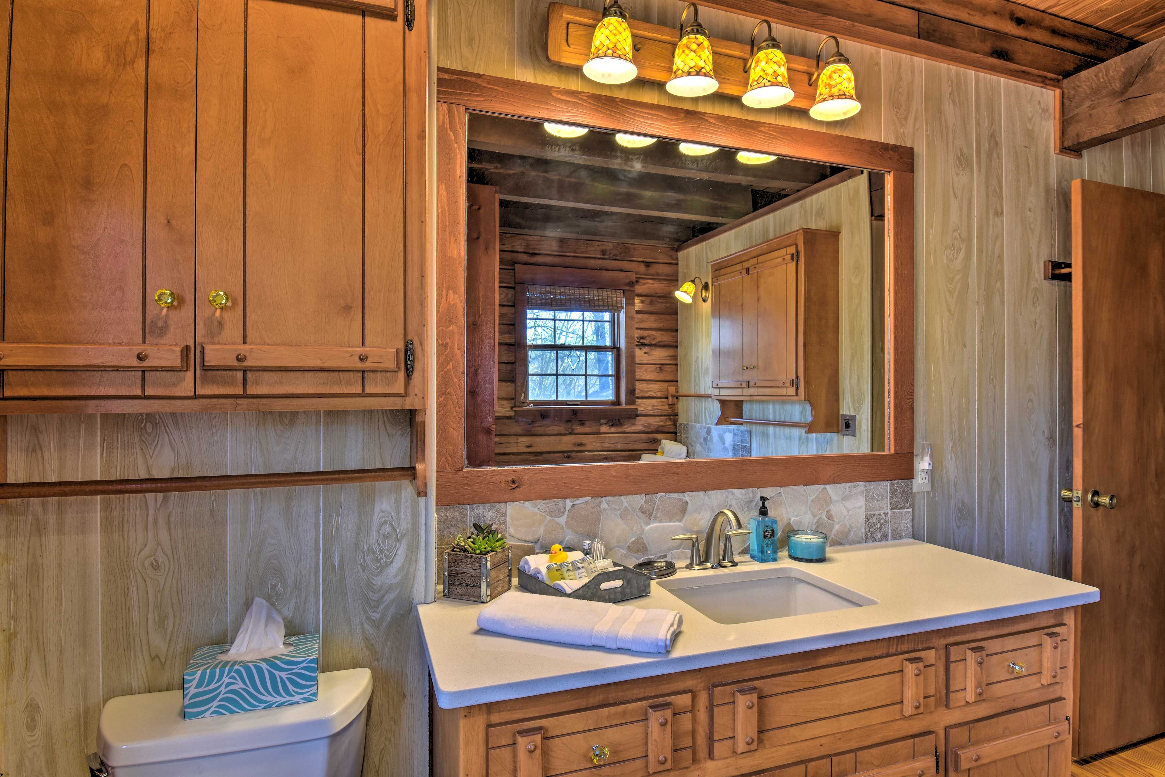 En-Suite Bathroom