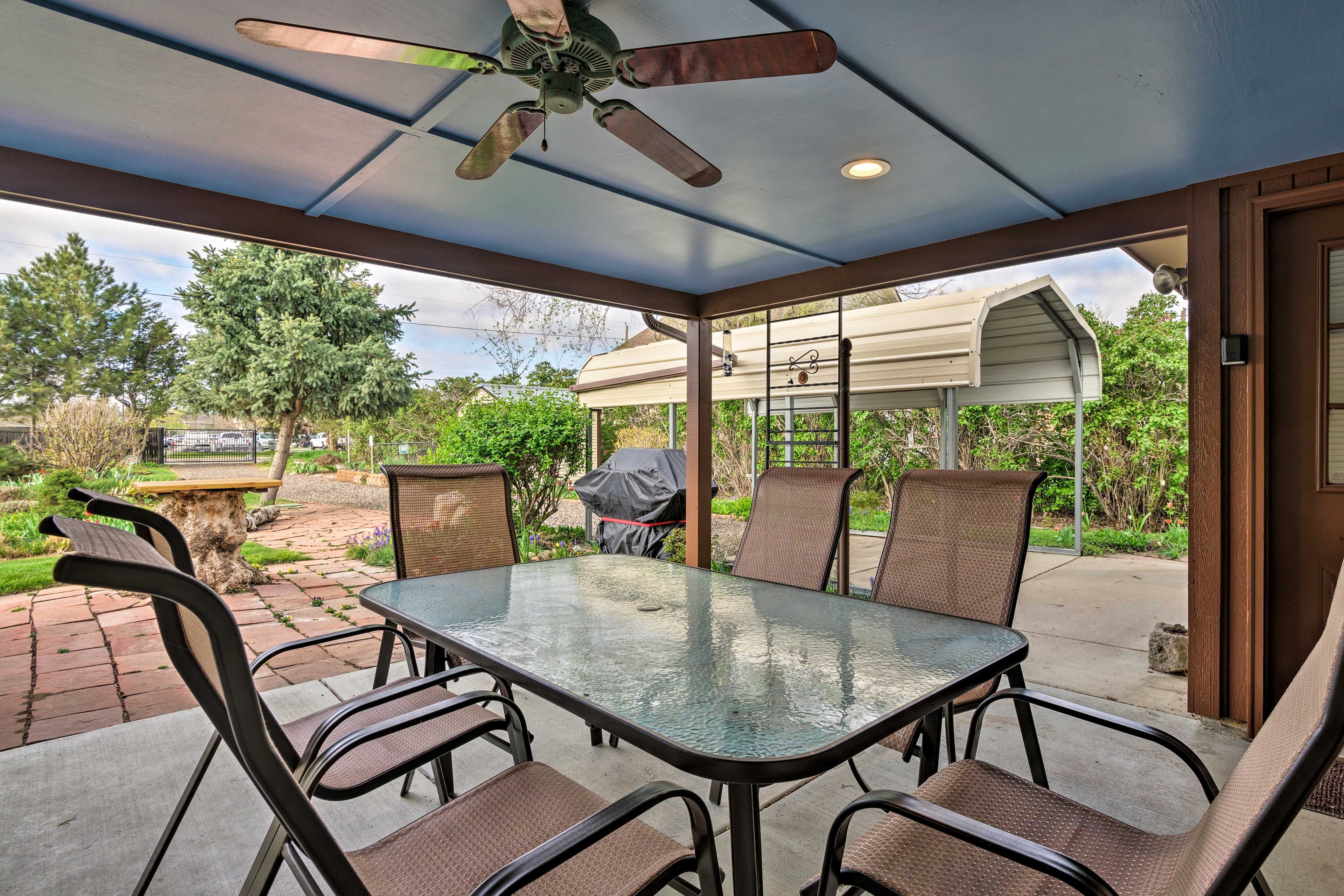 Covered Patio | Outdoor Dining