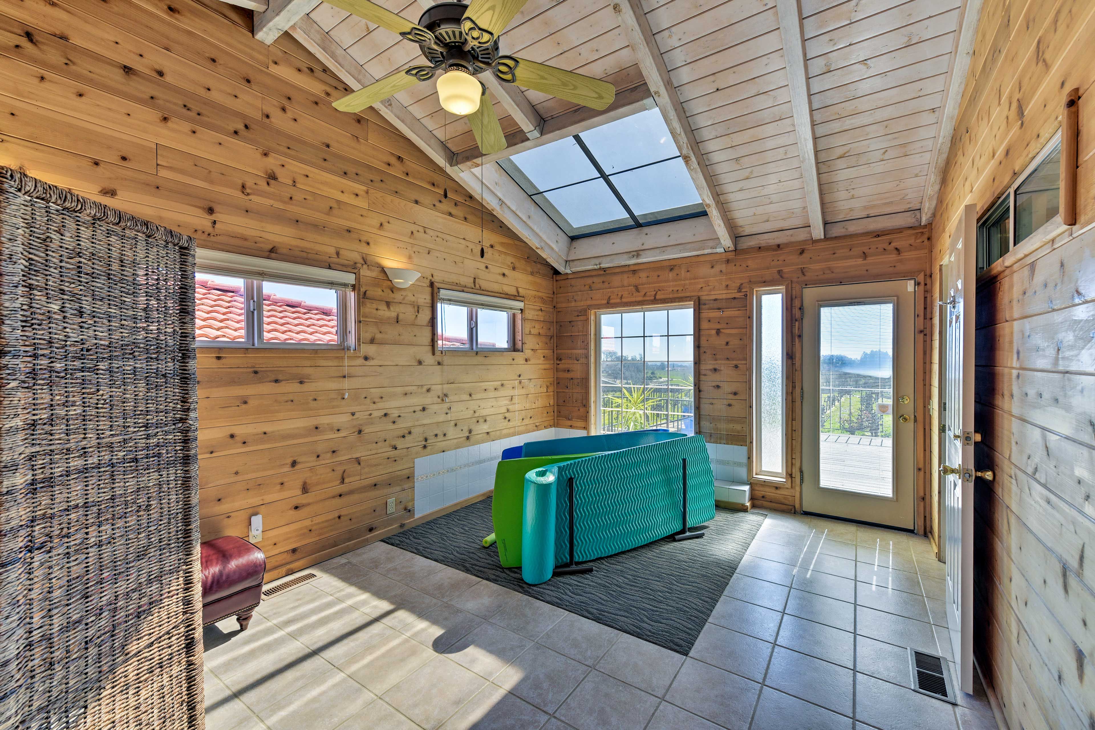 Pool House | Pool Toys