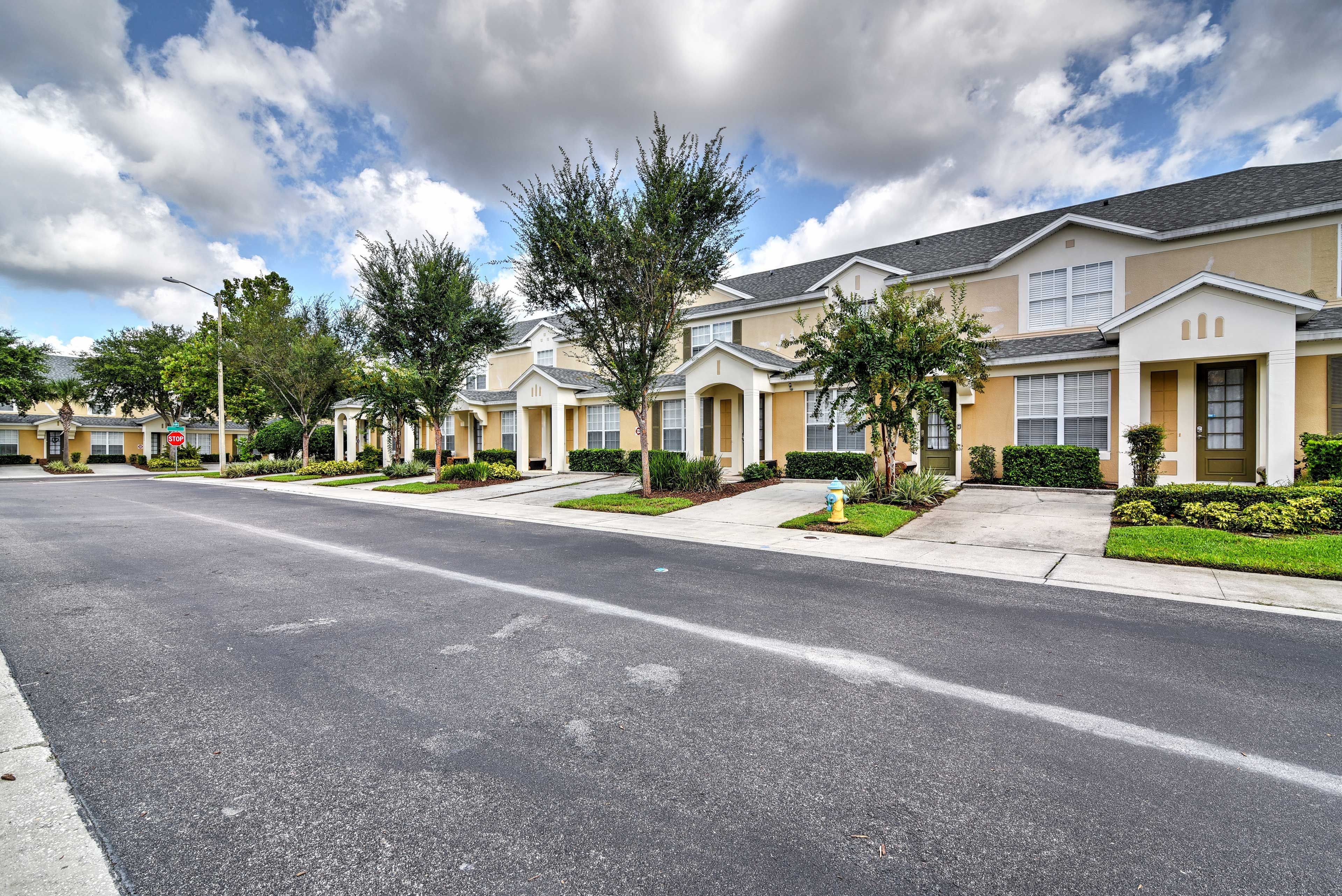 Make memories to last a lifetime with Disney Resort just 6 miles away!