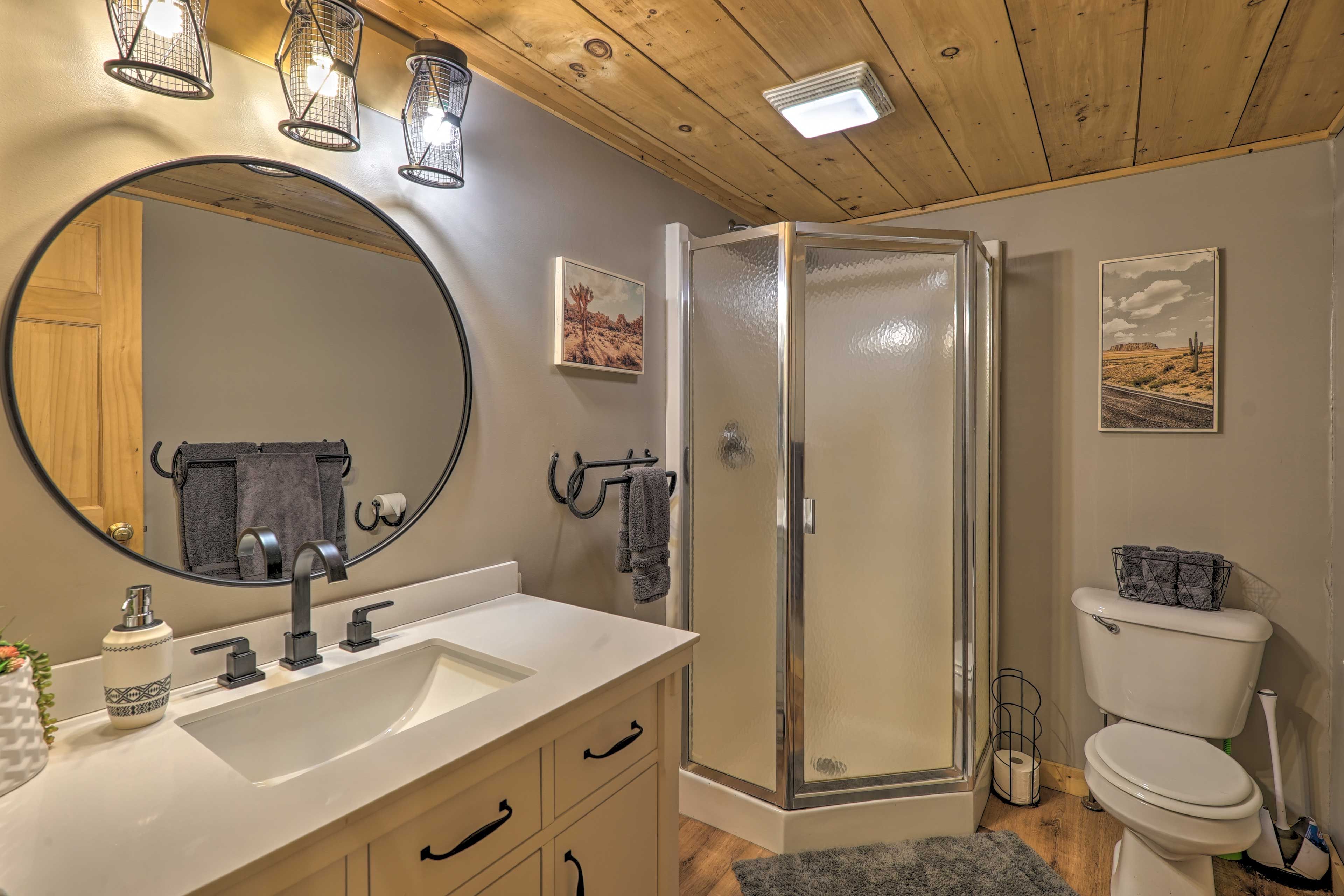 Full Bathroom