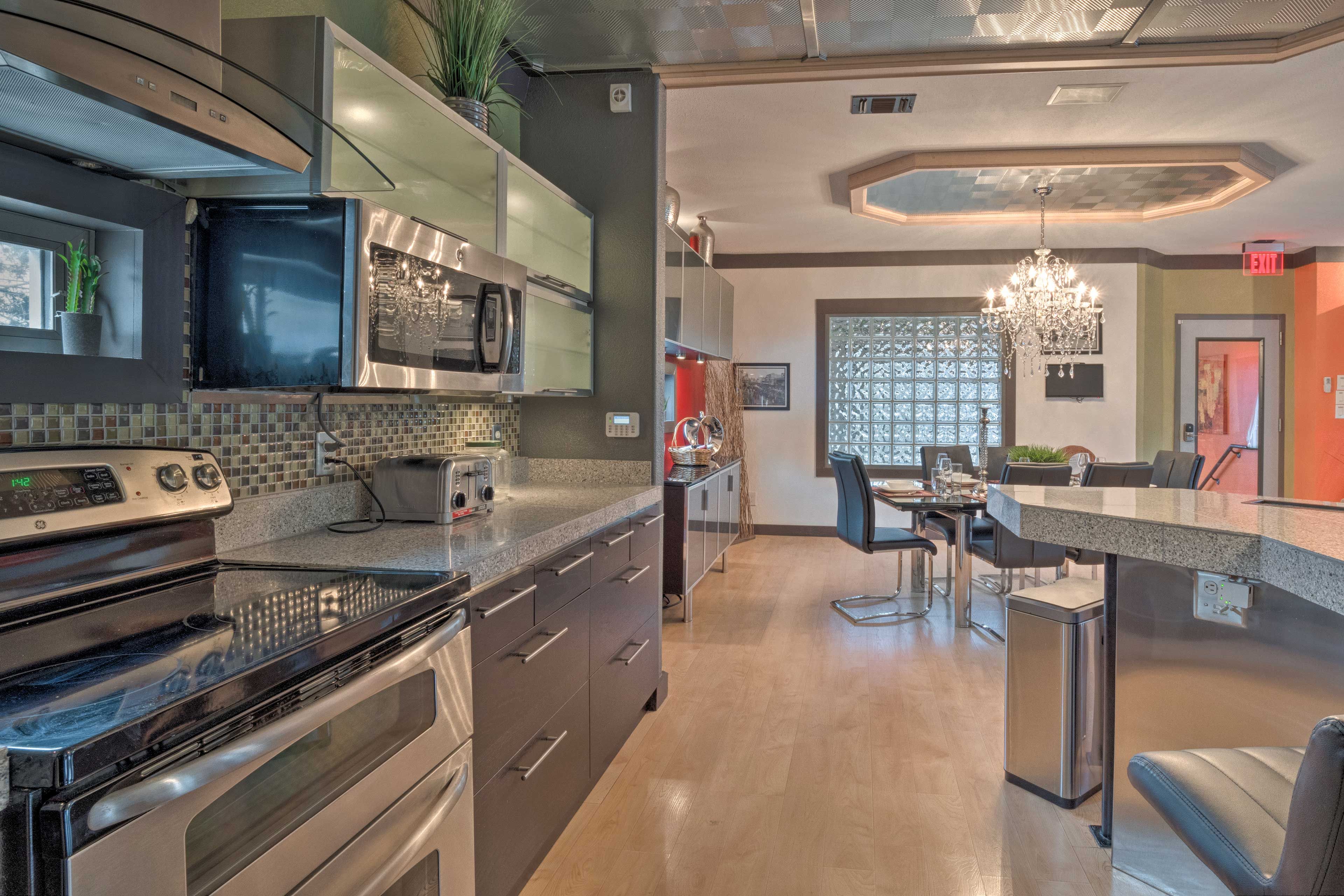 The chefs of the group will love the stainless steel appliances.