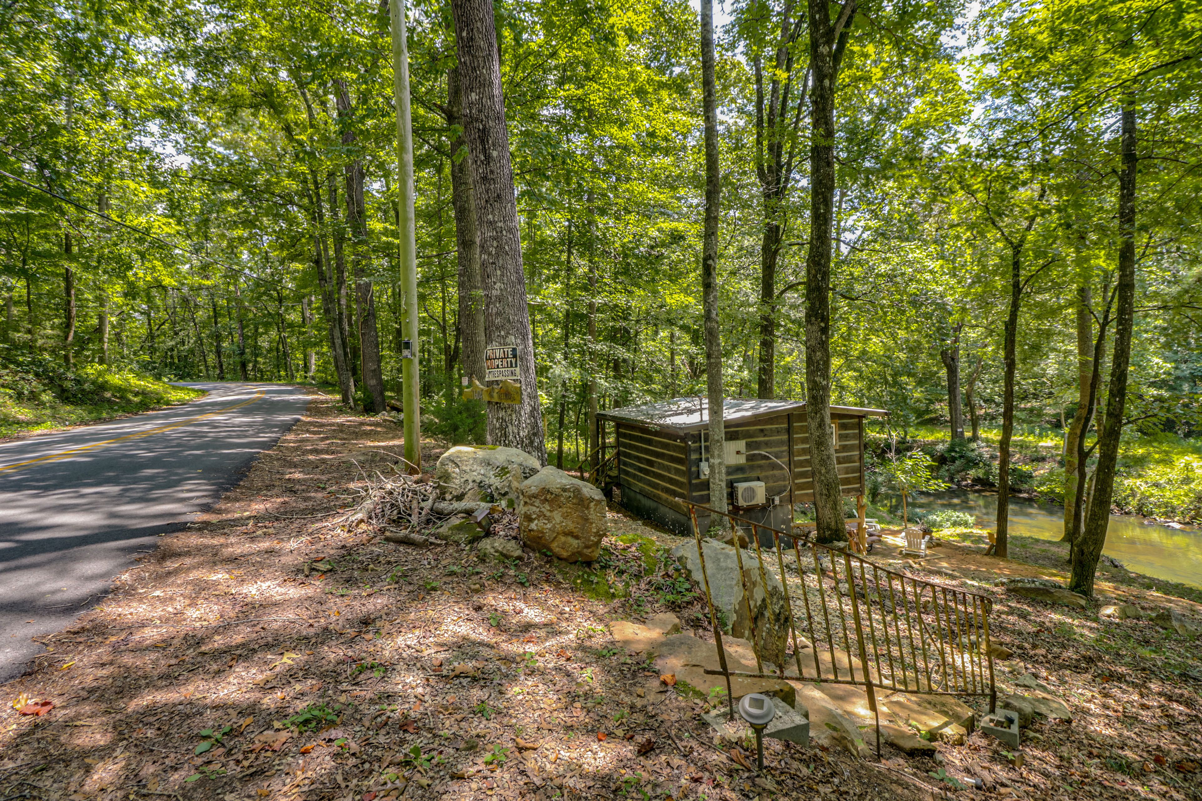 Parking | Street Parking (2 Vehicles)