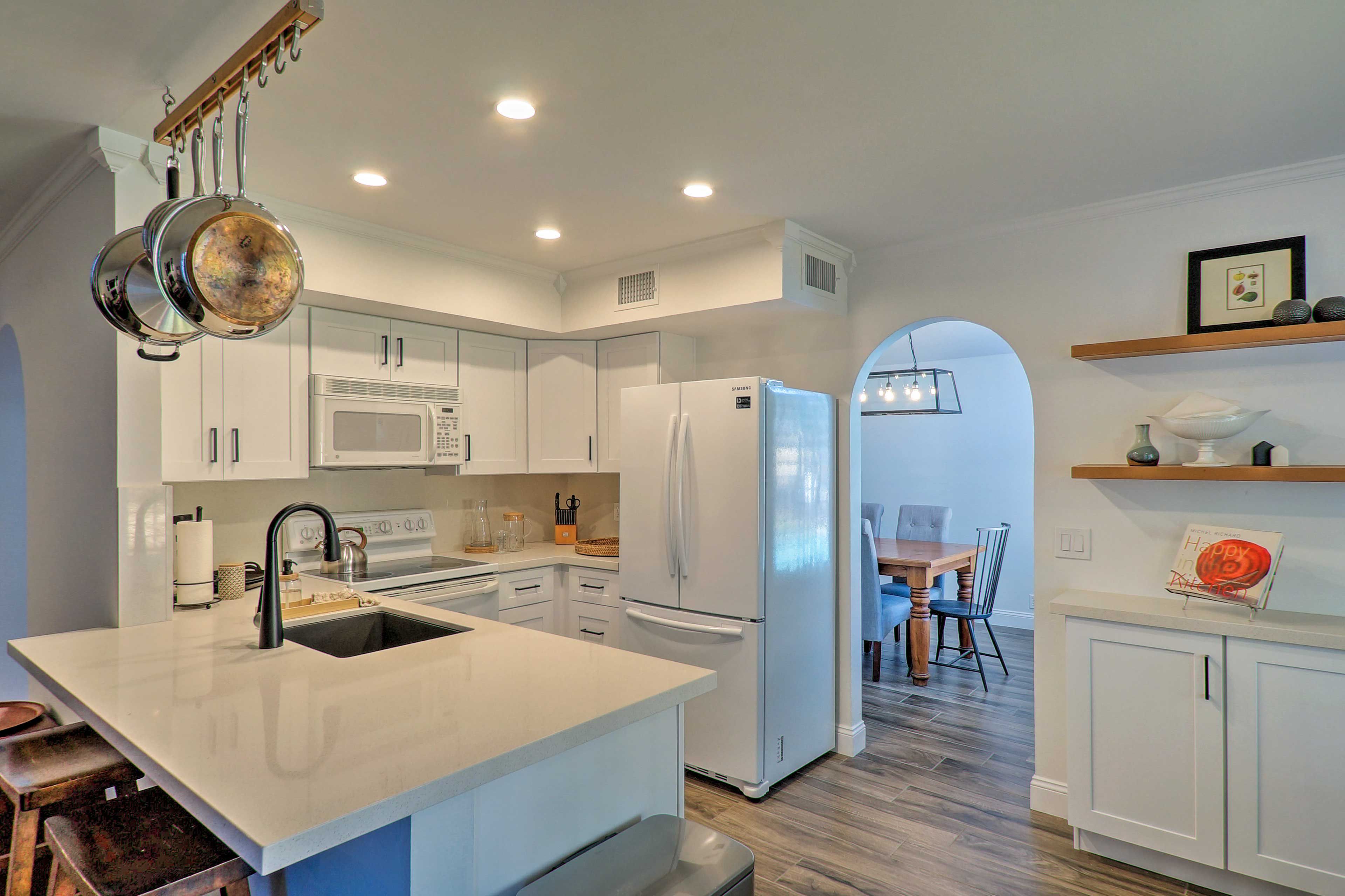 Try out a new recipe in the fully equipped kitchen.