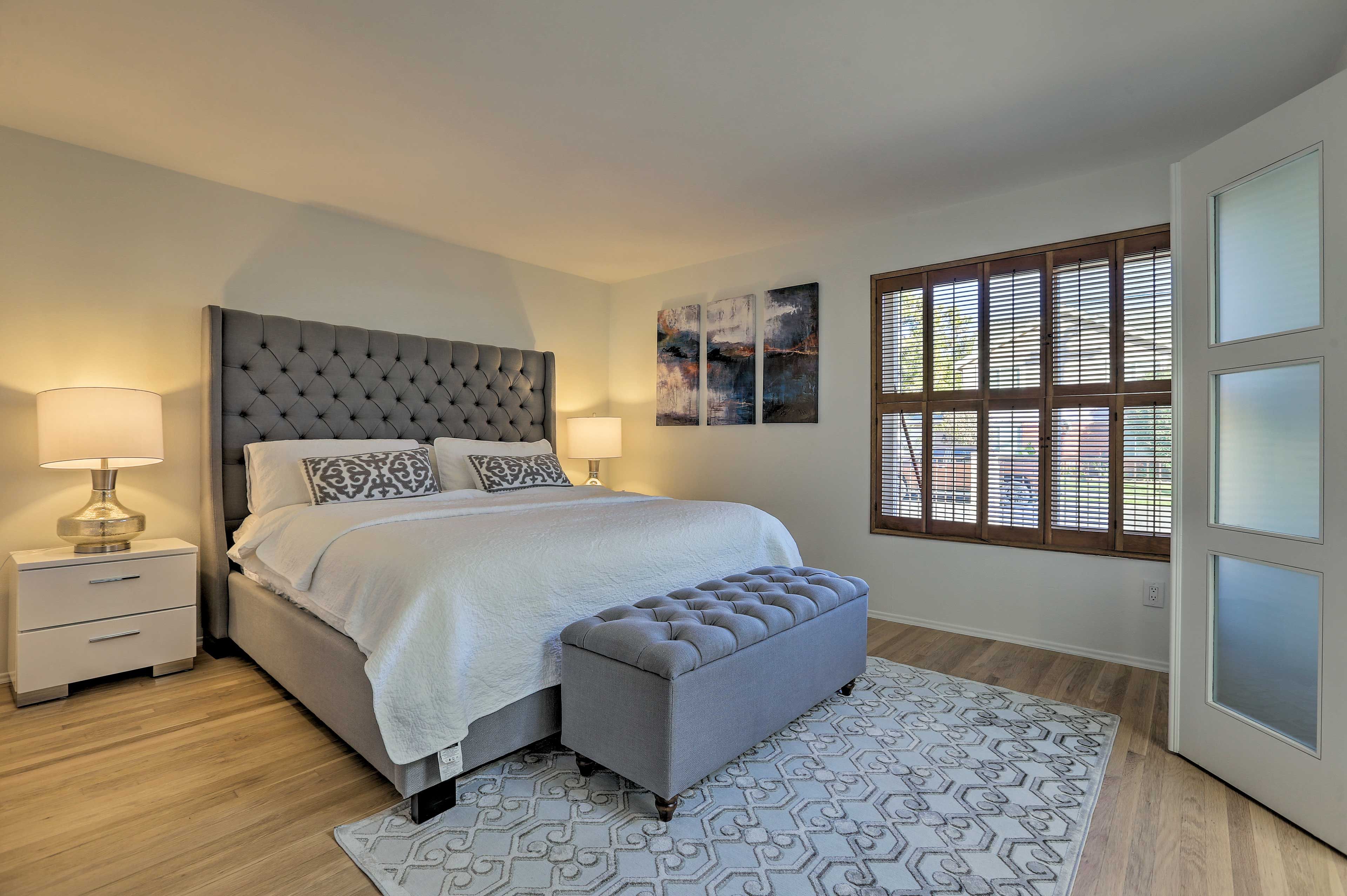 Bedroom 1 | King Bed