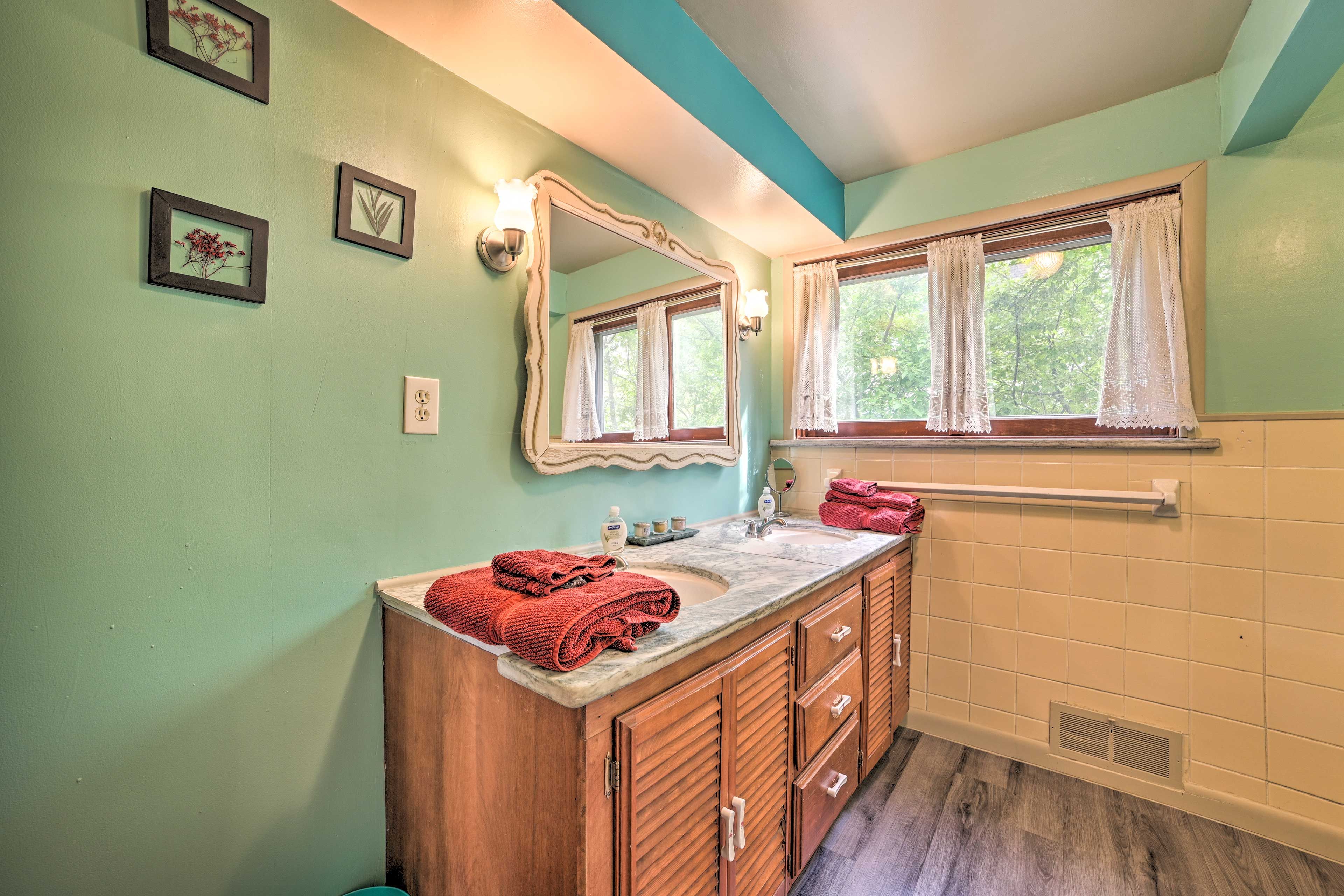 Bathroom | Complimentary Toiletries