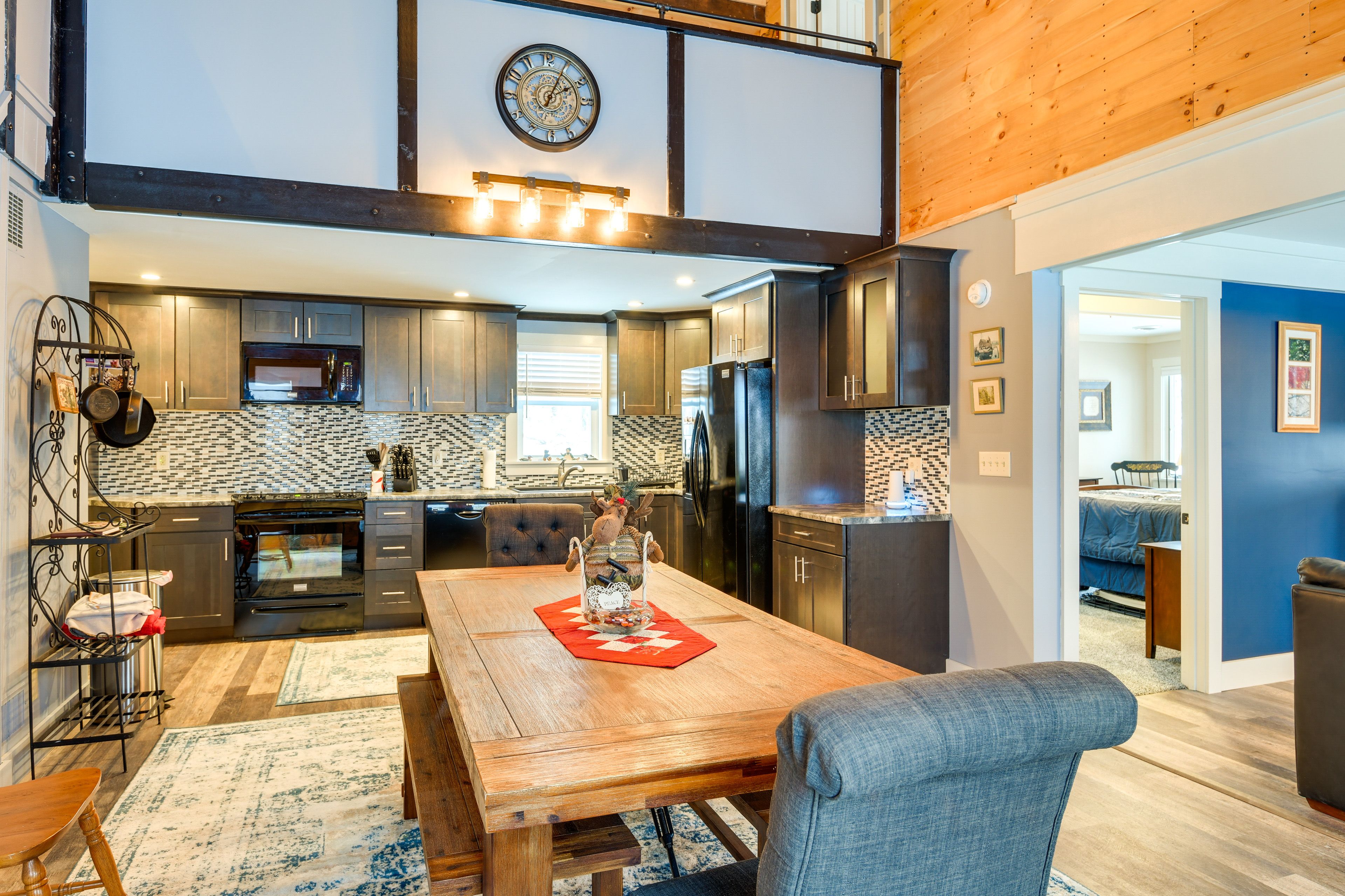 Bethlehem Vacation Rental | 3BR | 2BA | 1,850 Sq Ft | Steps Required