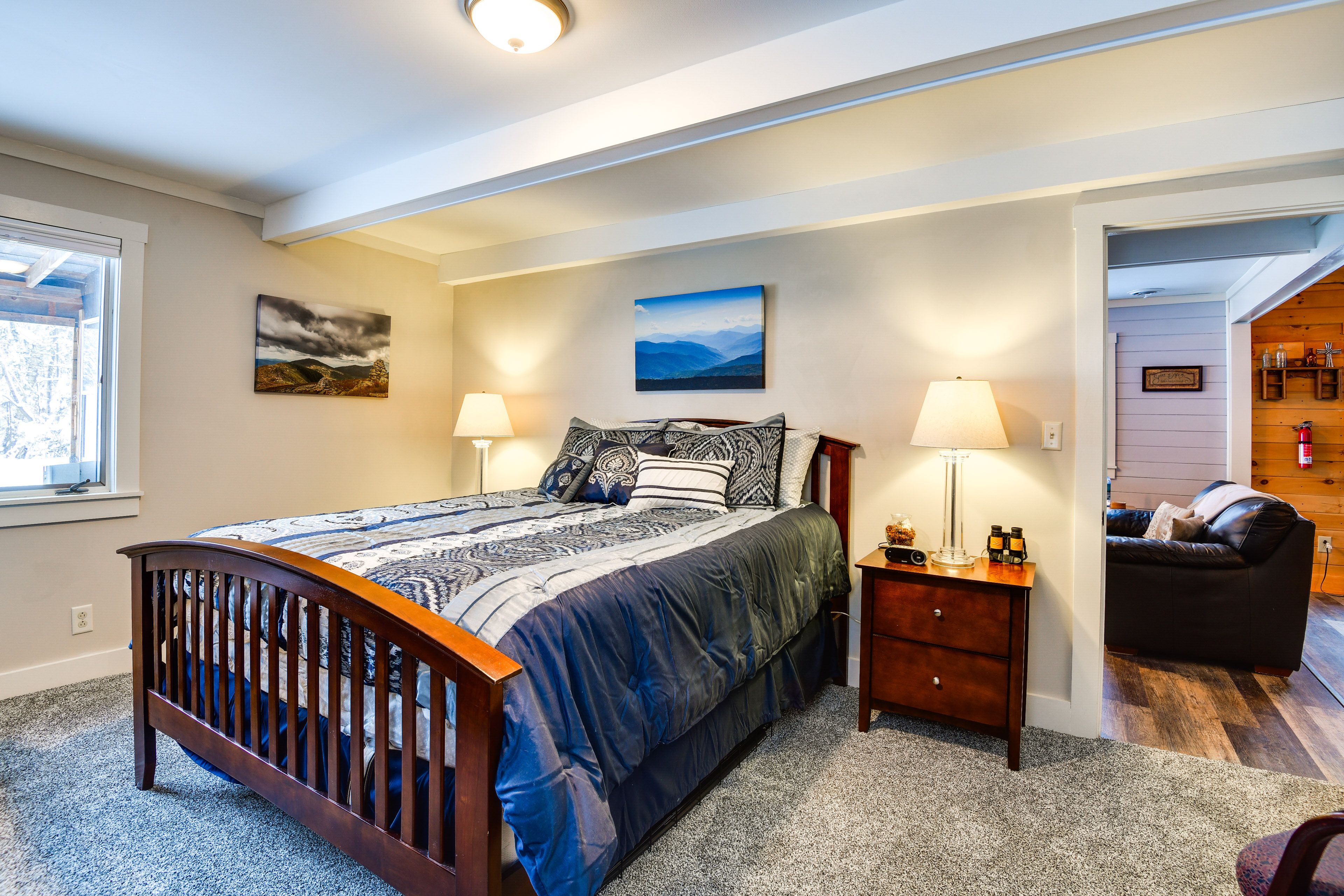 Bedroom 1 | King Bed | Linens Provided