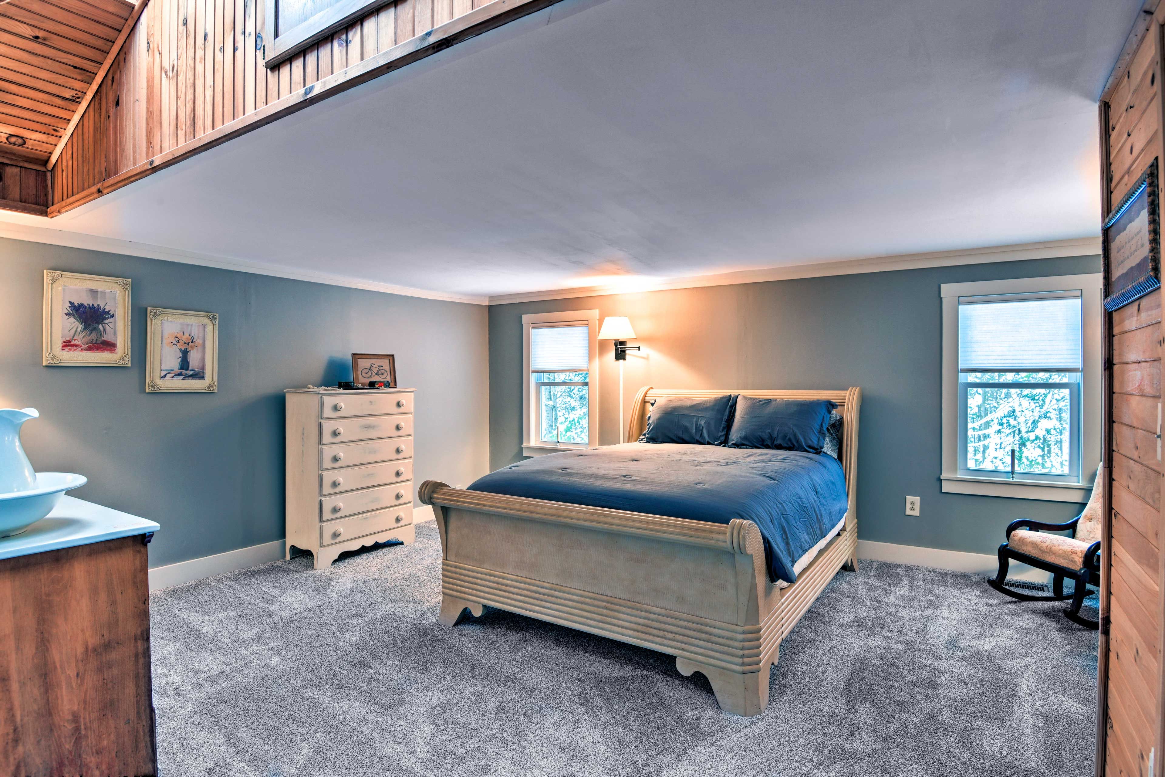 Bedroom 2 | Queen Bed | 2nd Floor