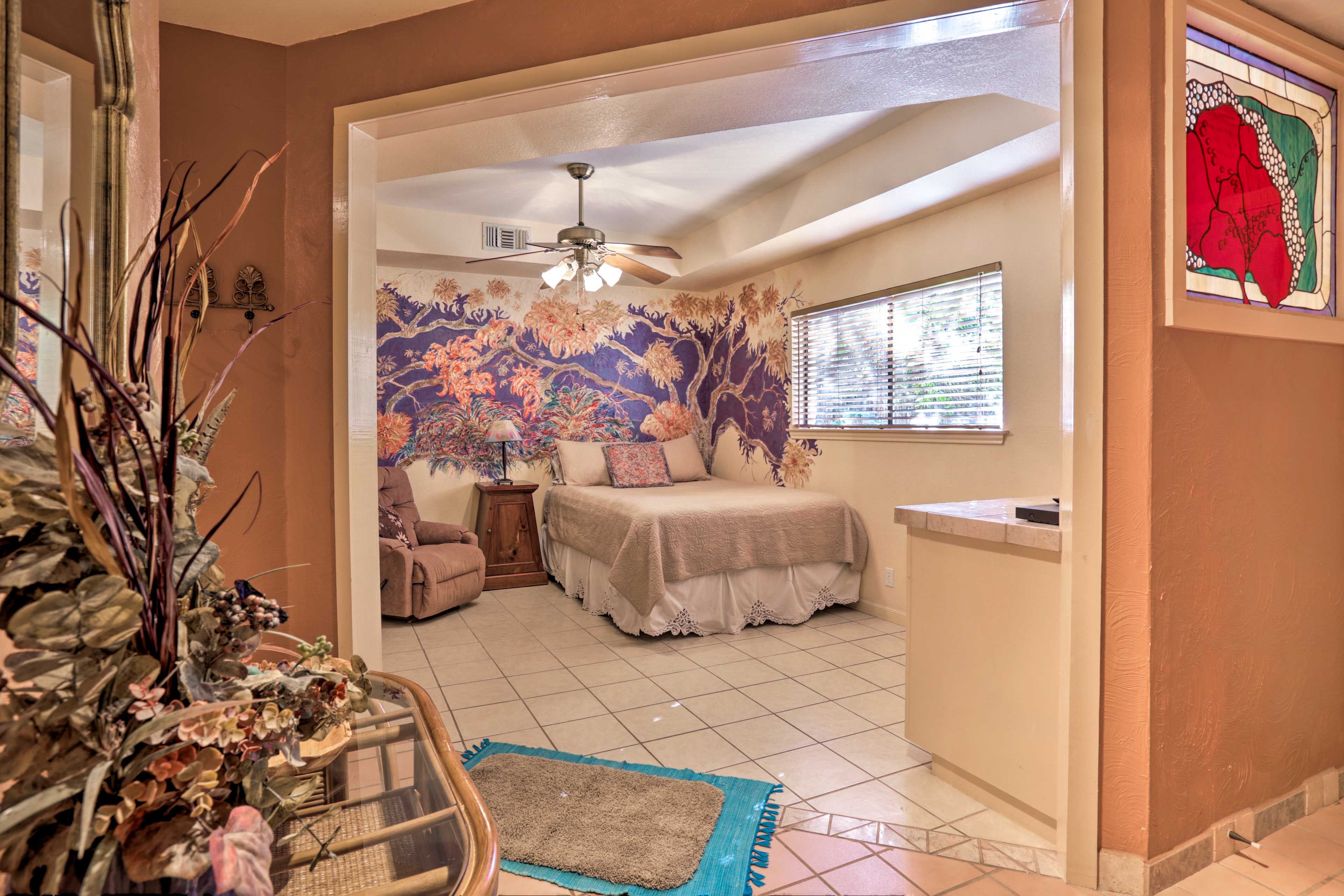 Bedroom 1 | King Bed | Linens Provided