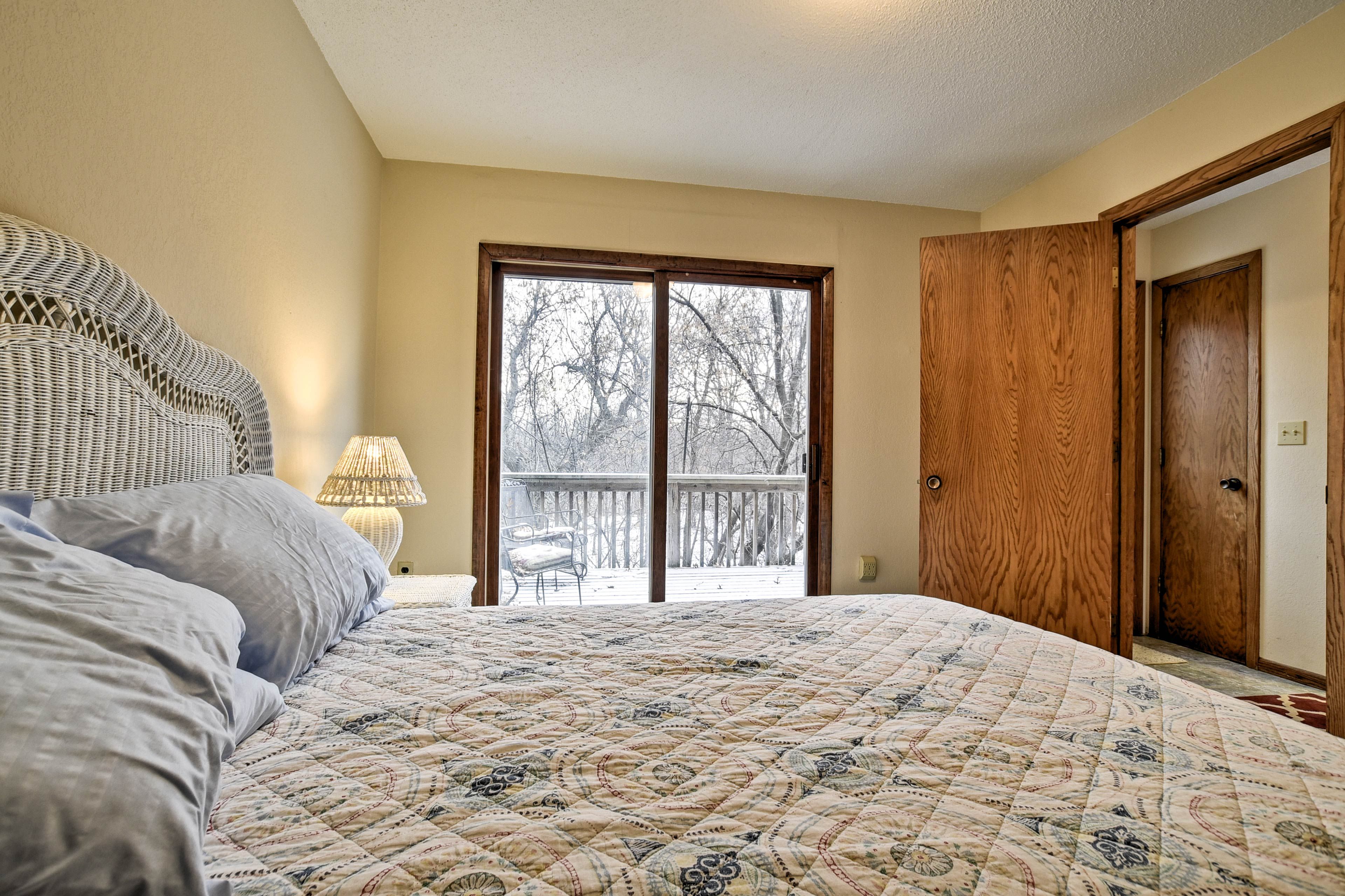 Bedroom 2 | Deck Access