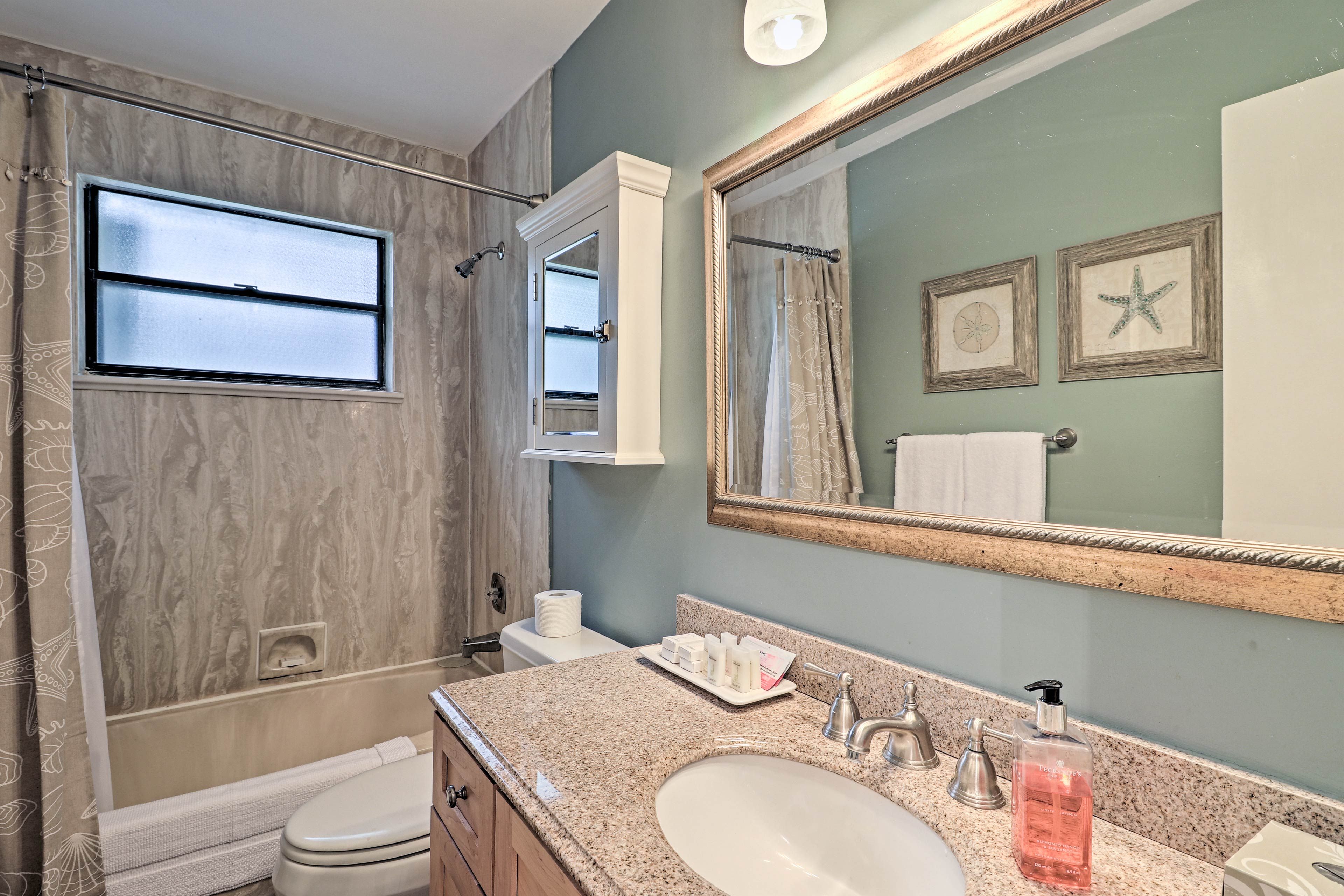 Full Bathroom