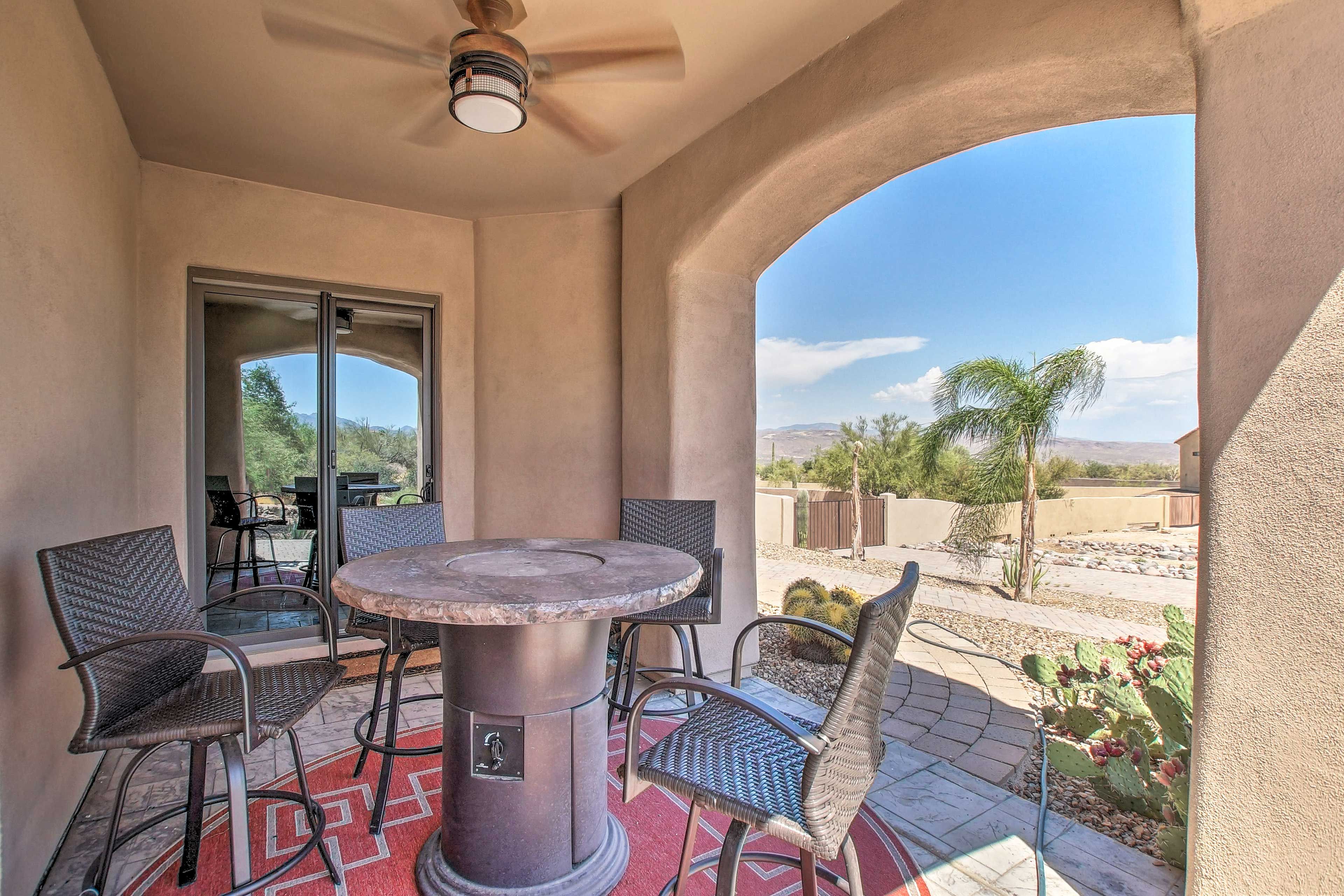 Exterior | Fire Table