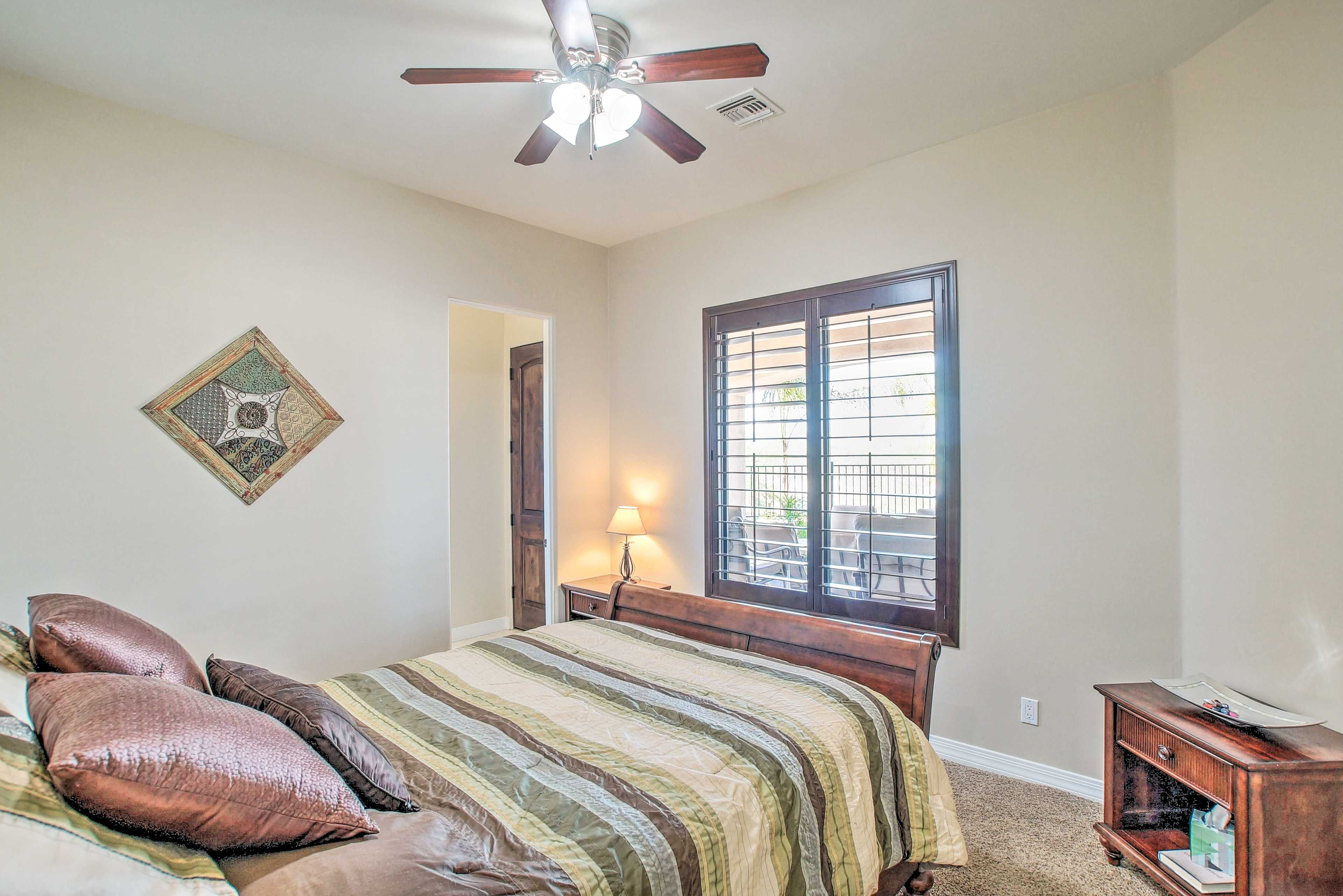Bedroom | Full Bed