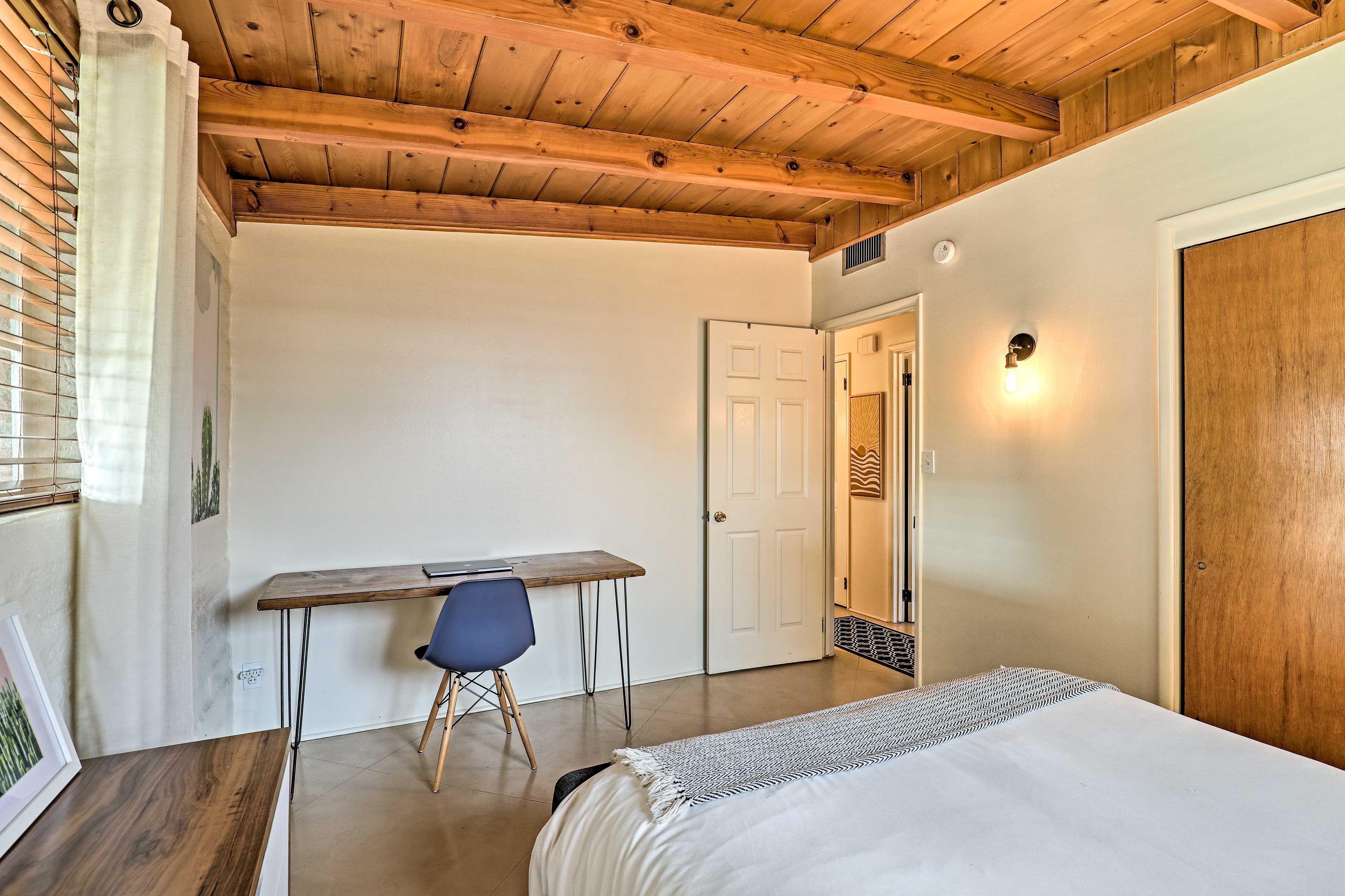 Bedroom 2 | Laptop-Friendly Workspace
