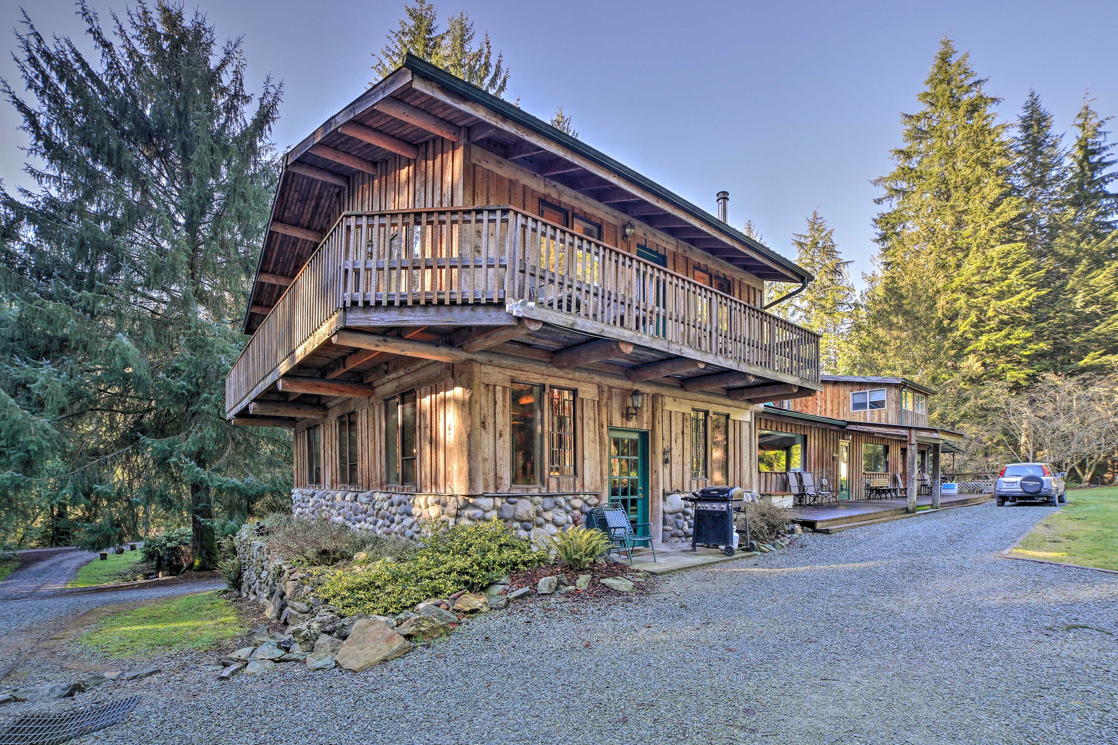 Bow Vacation Rental | 3BR | 2BA | Stairs Required