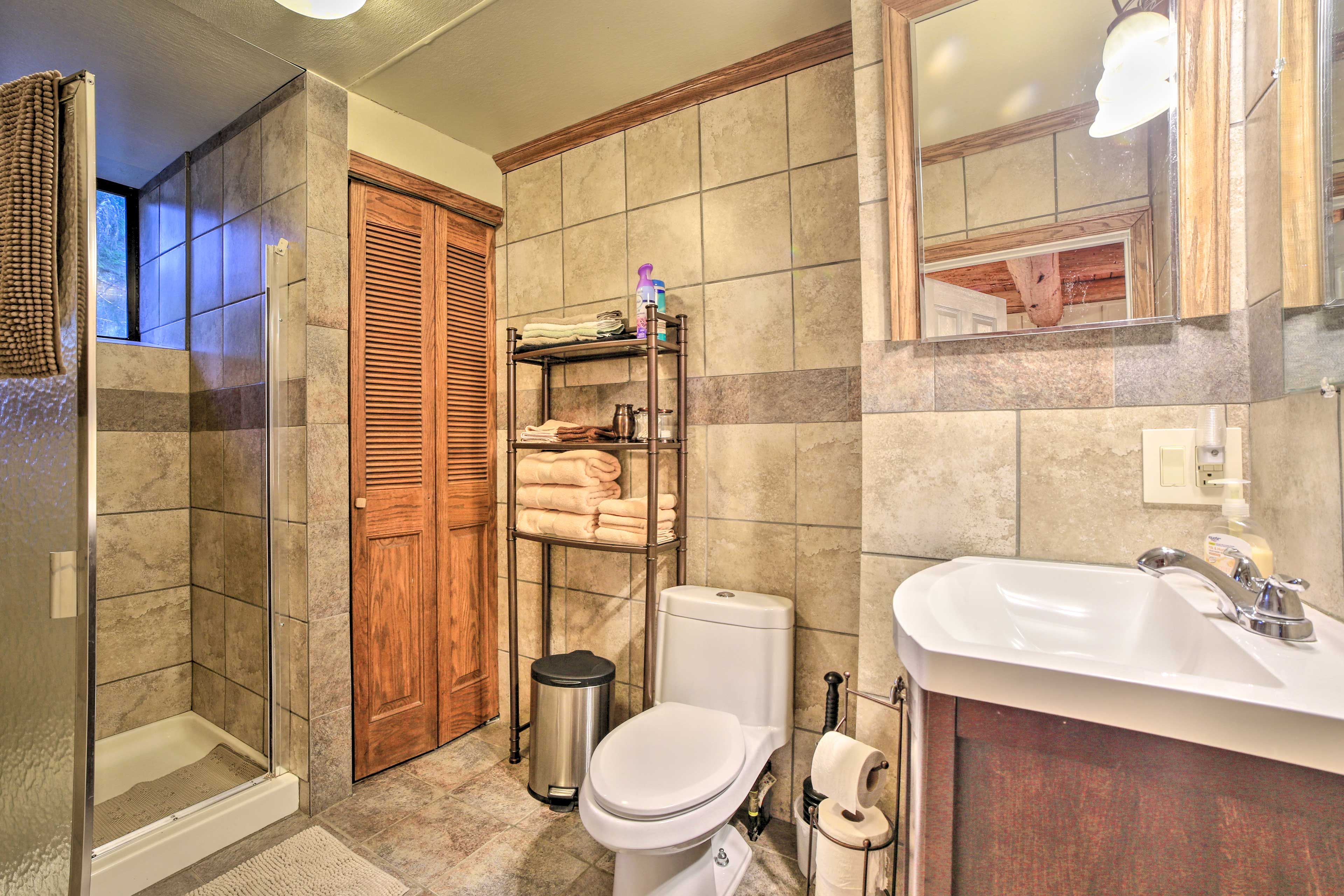 Full Bathroom