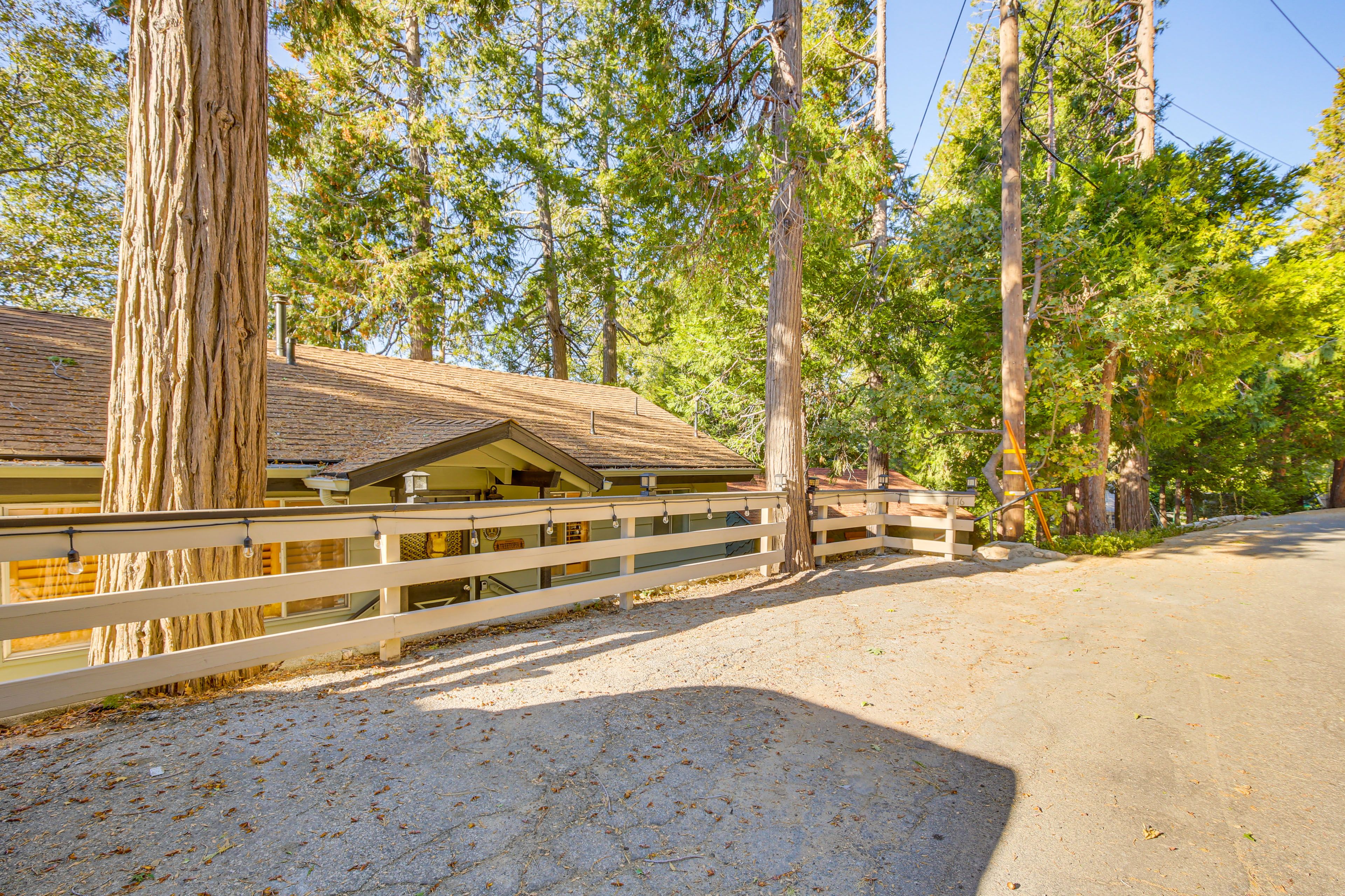 Cabin Exterior | Driveway Parking (2 Vehicles)