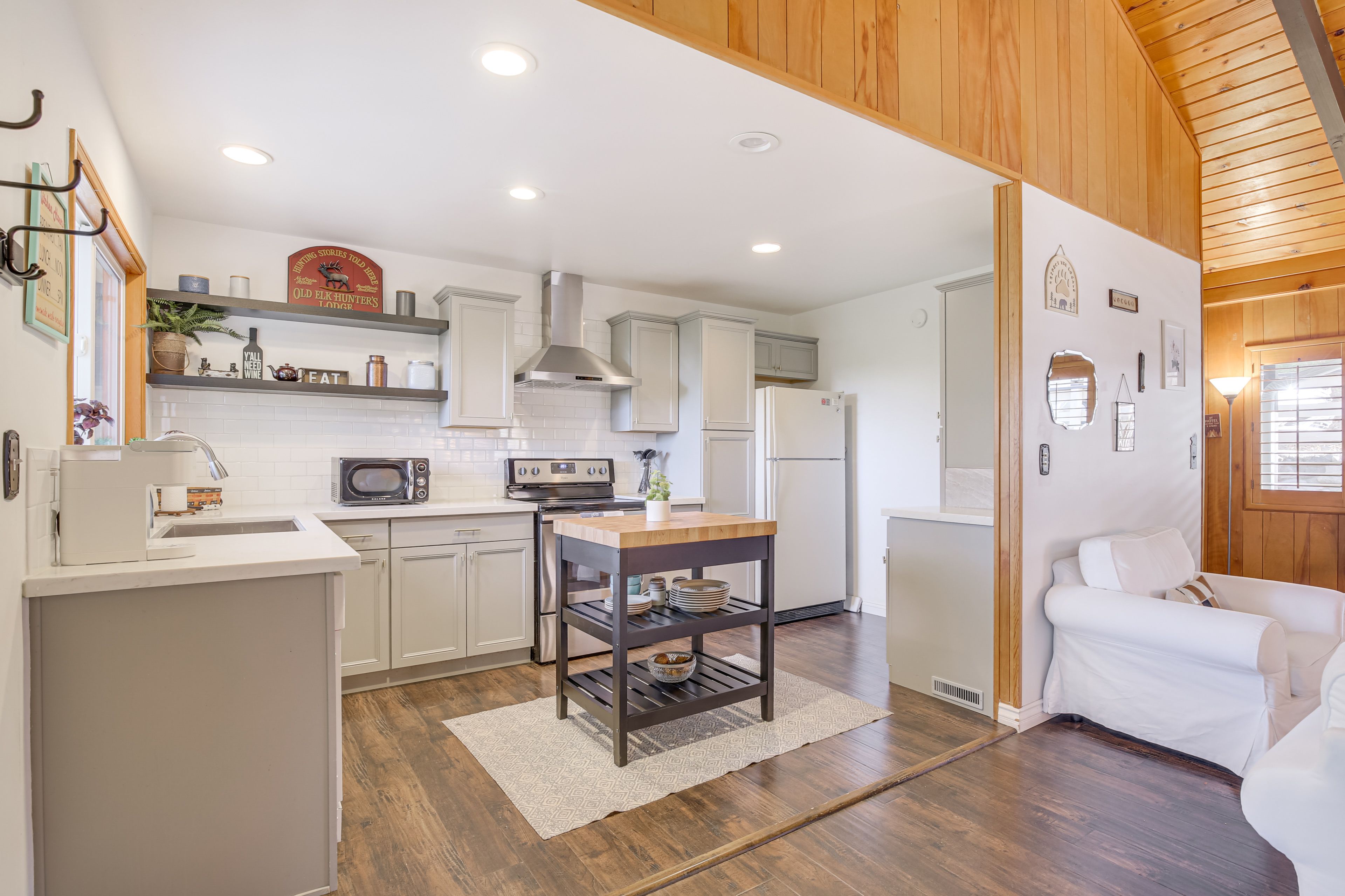 Kitchen | Fully Equipped | Cooking Basics