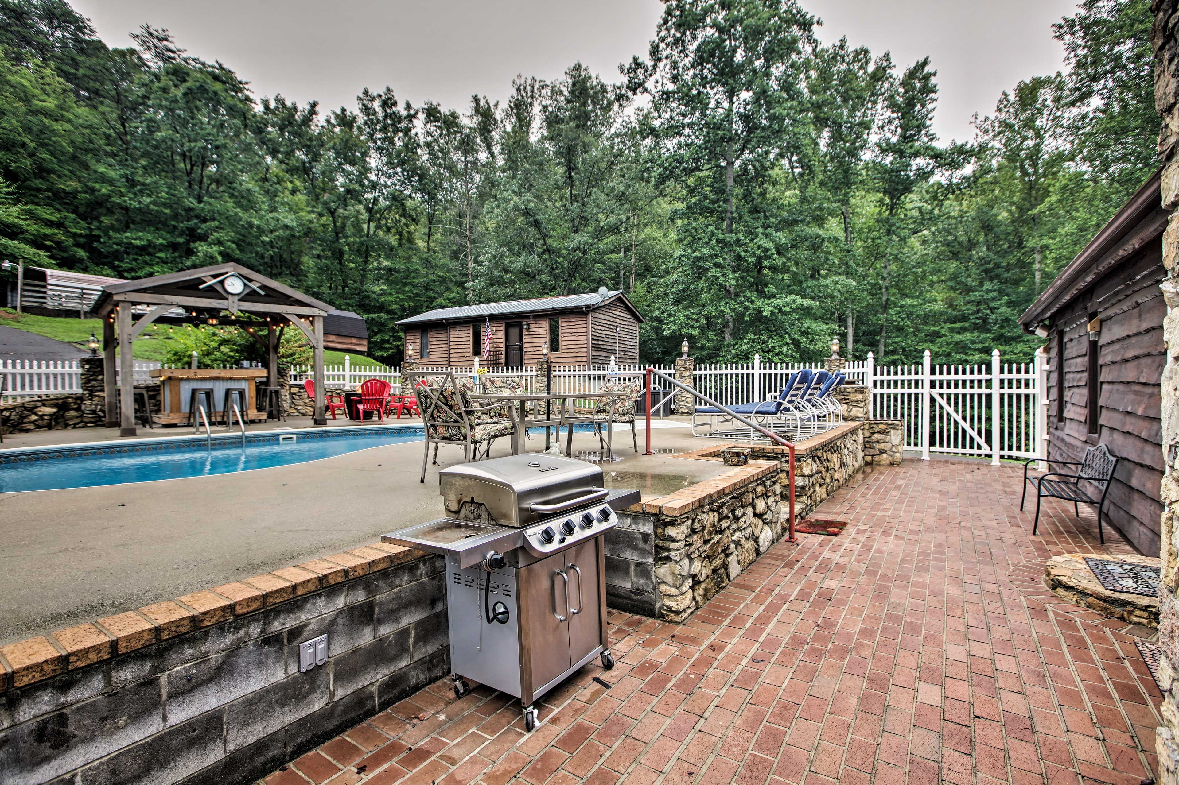 Patio | Gas Grill