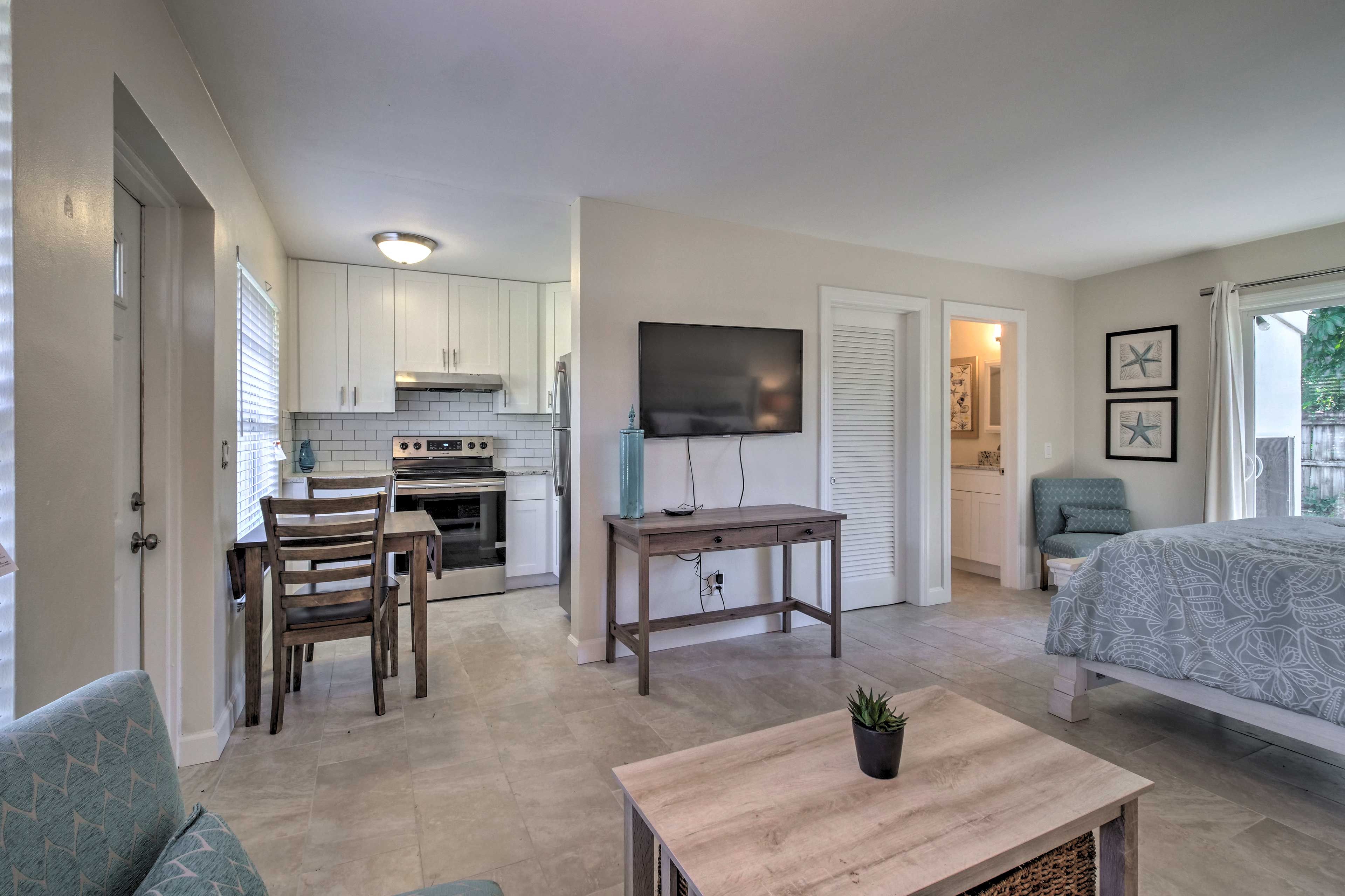 The bright and breezy studio is the perfect escape!