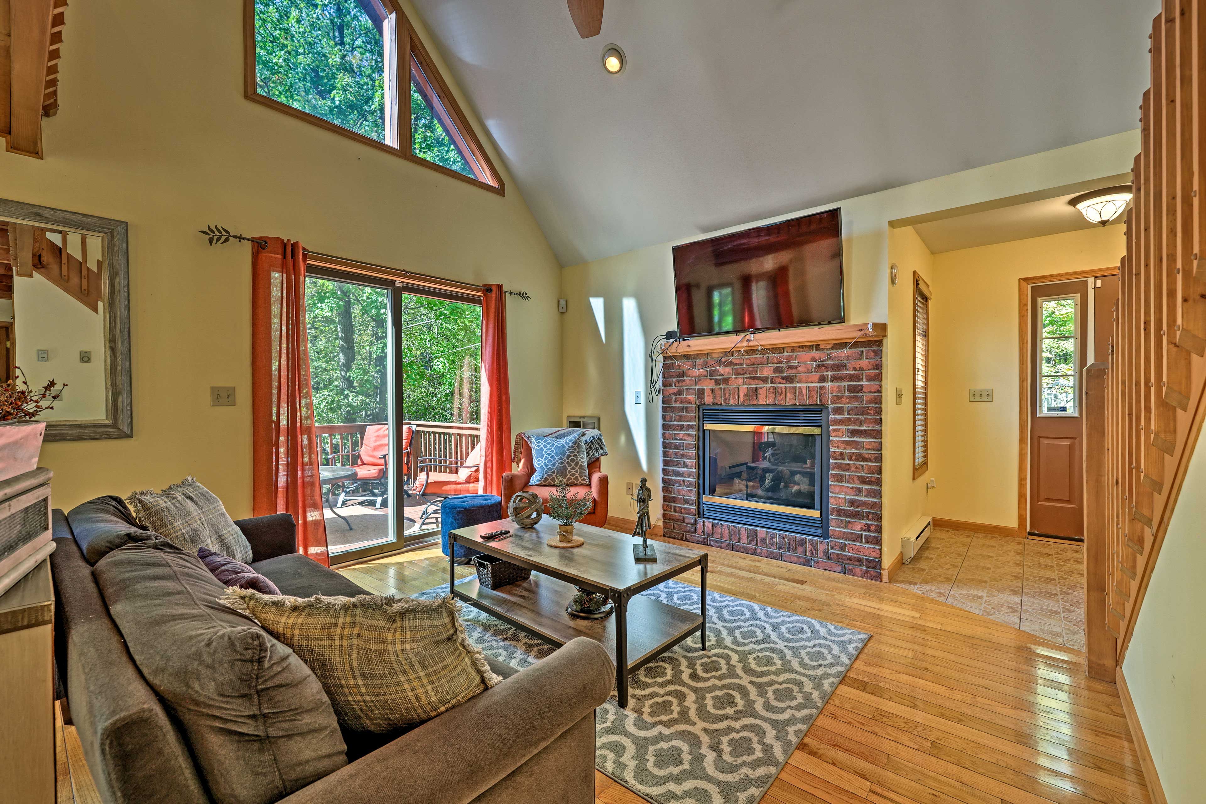 Lake Ariel Vacation Rental | 3BR | 3BA | 3-Story Cabin | Stairs Required